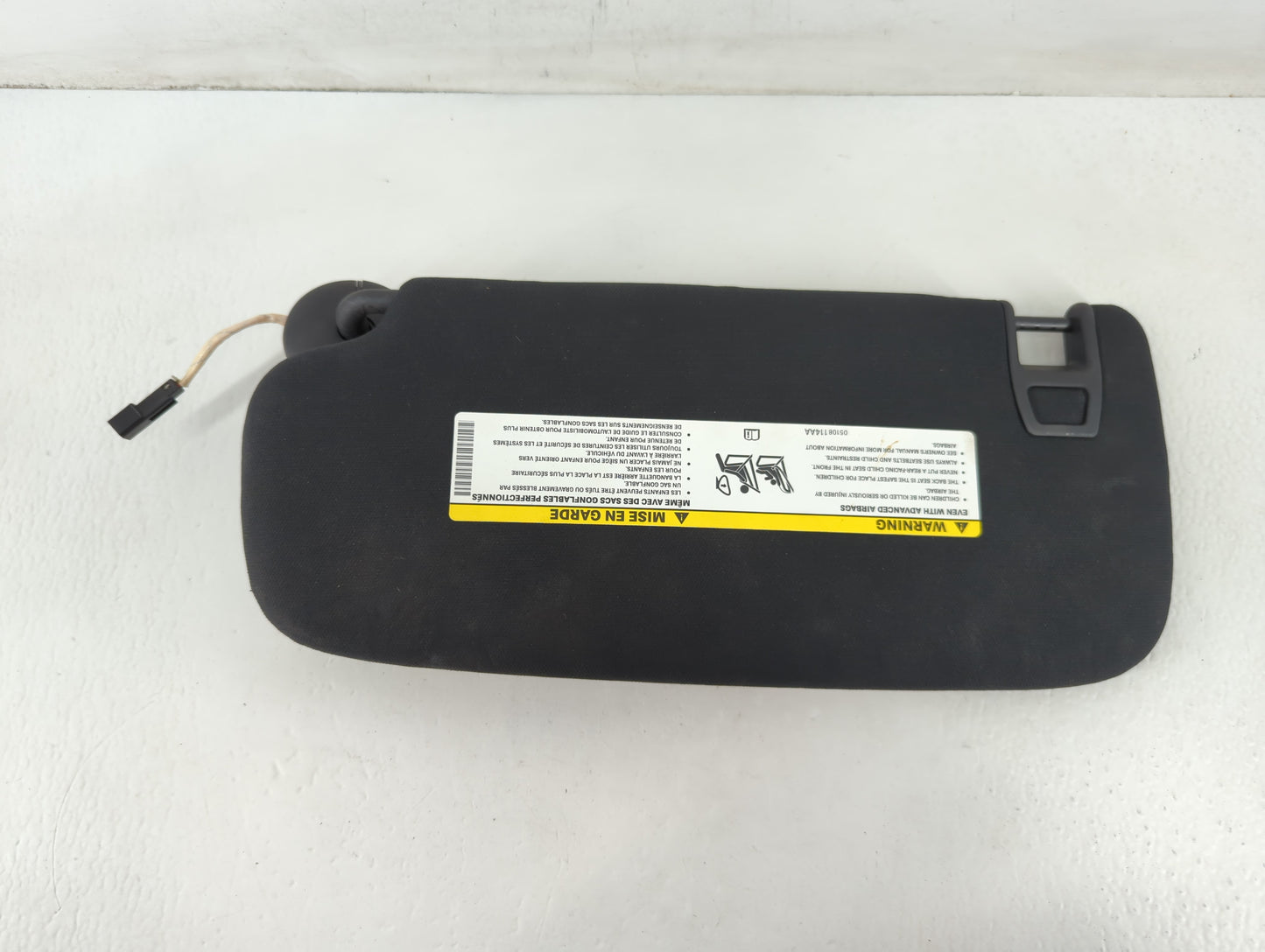 2014-2022 Jeep Grand Cherokee Sun Visor Shade Replacement Passenger Right Mirror Fits OEM Used Auto Parts - Oemusedautoparts