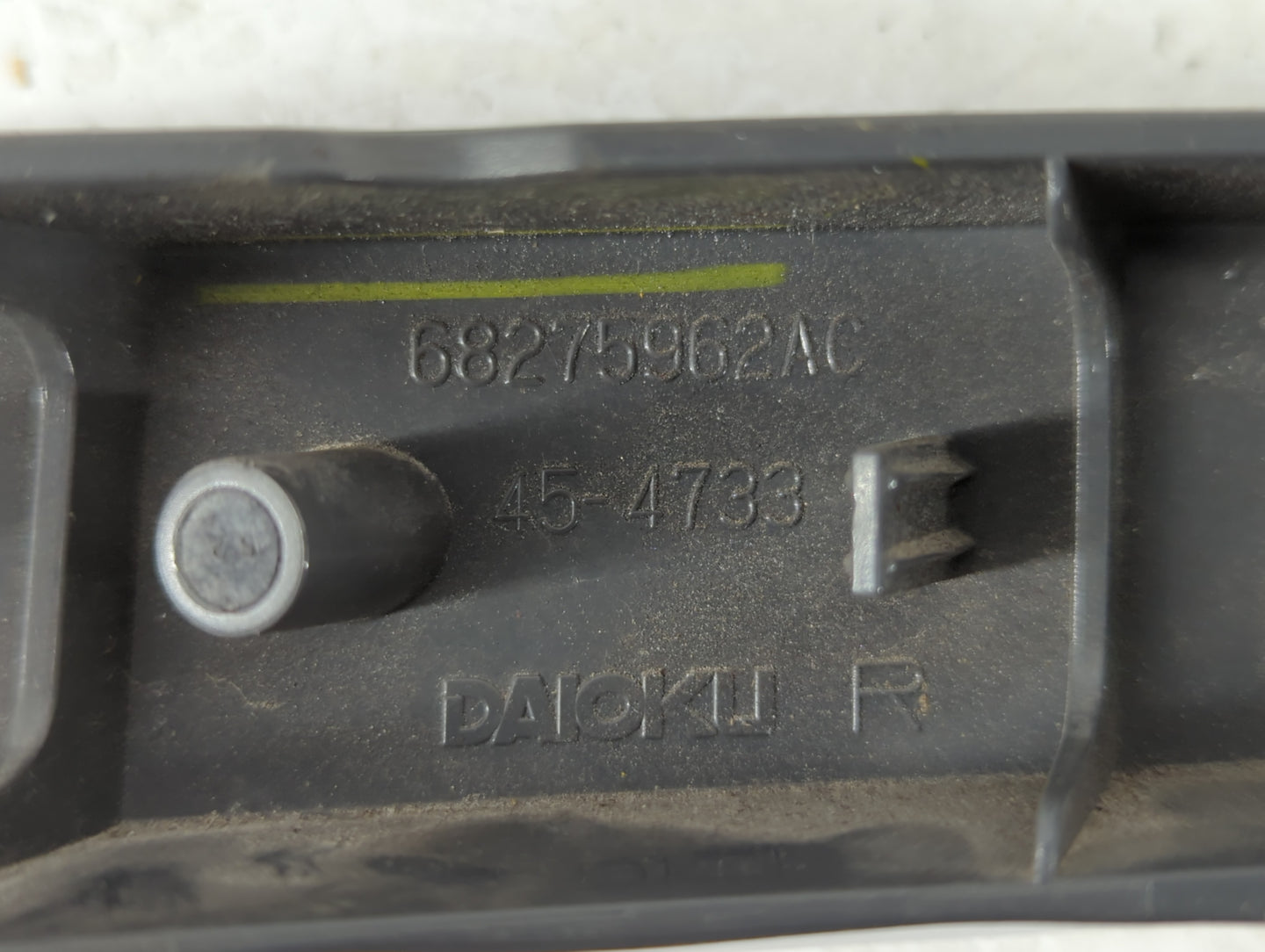 2020 Jeep Grand Cherokee Tail Light Assembly Passenger Right OEM P/N:68275962AC Fits OEM Used Auto Parts - Oemusedautoparts1