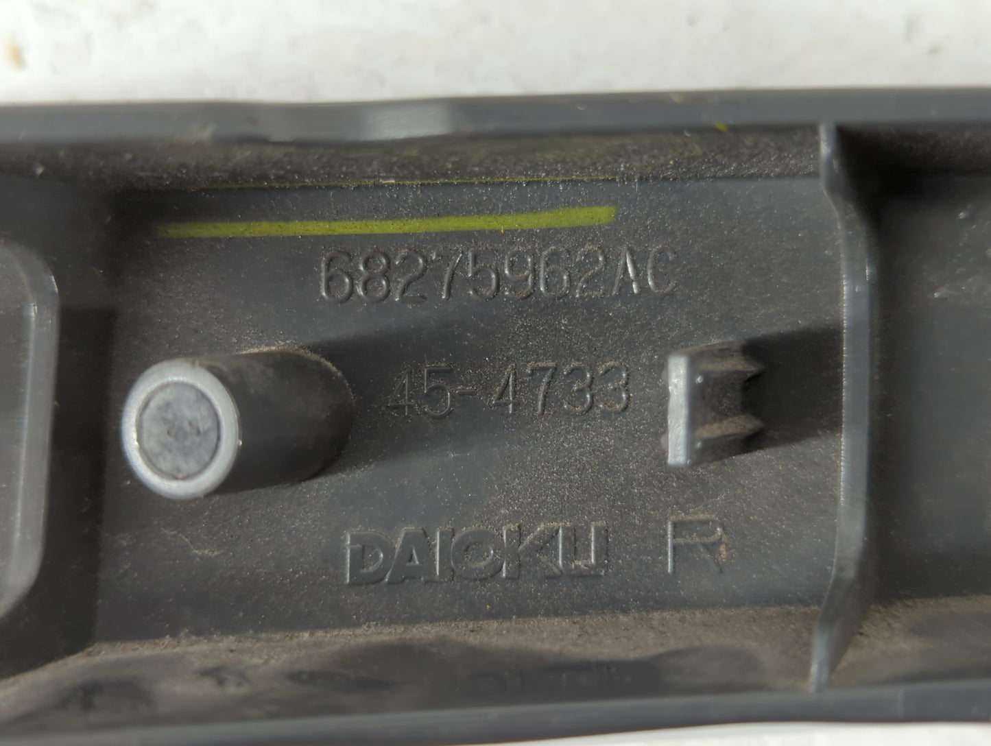 2020 Jeep Grand Cherokee Tail Light Assembly Passenger Right OEM P/N:68275962AC Fits OEM Used Auto Parts - Oemusedautoparts1