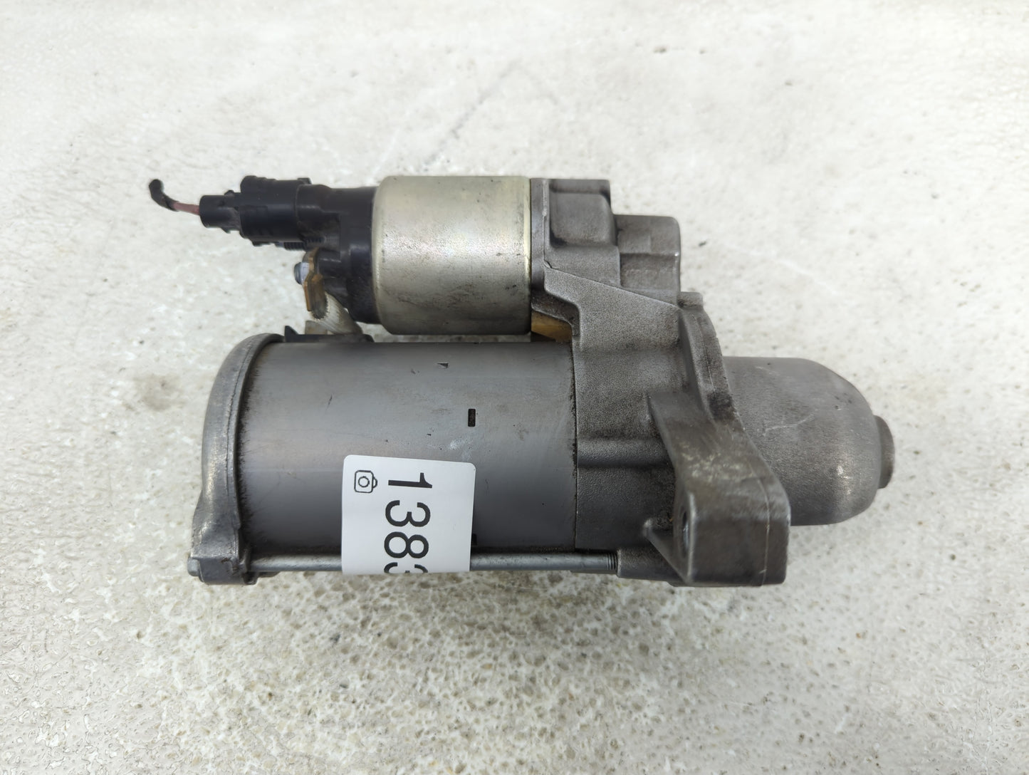 2019-2022 Jeep Renegade Car Starter Motor Solenoid OEM P/N:68411139AD Fits Fits 2019 2020 2021 2022 OEM Used Auto Parts - Oe