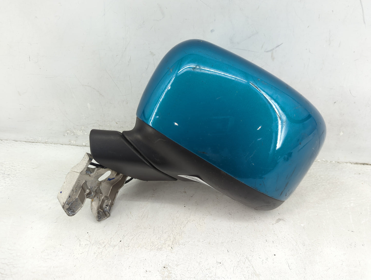 2015-2021 Jeep Renegade Driver Side View Mirror - Left Door Mirror OEM Used - Oemusedautoparts1.com