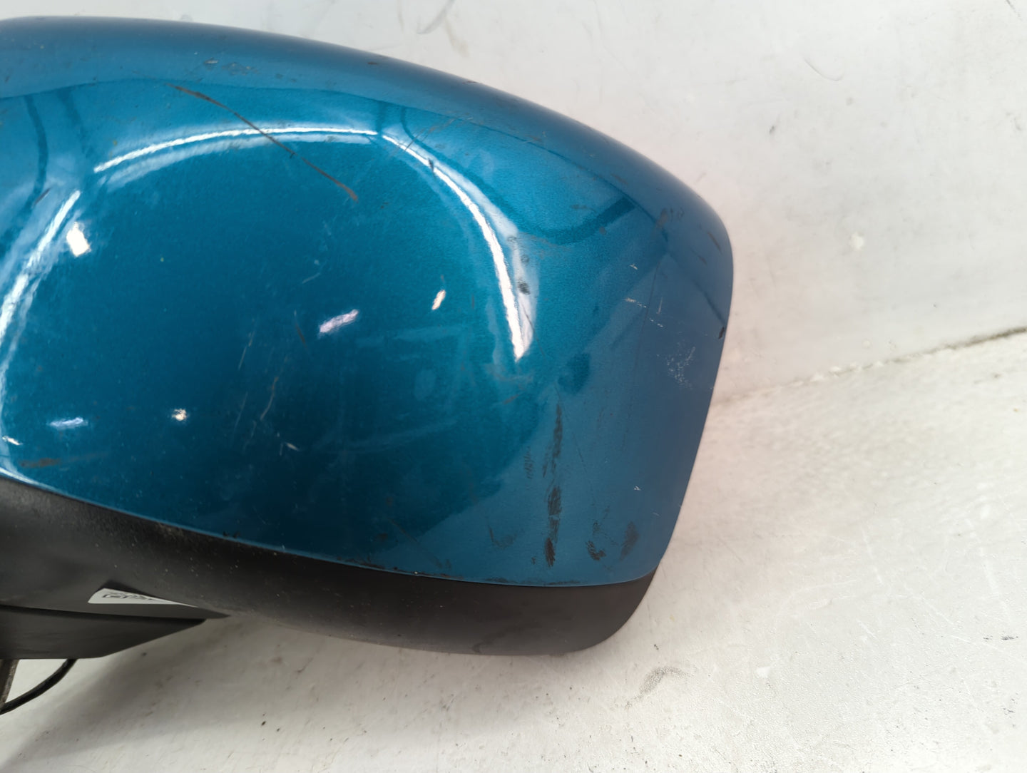 2015-2021 Jeep Renegade Driver Side View Mirror - Left Door Mirror OEM Used - Oemusedautoparts1.com