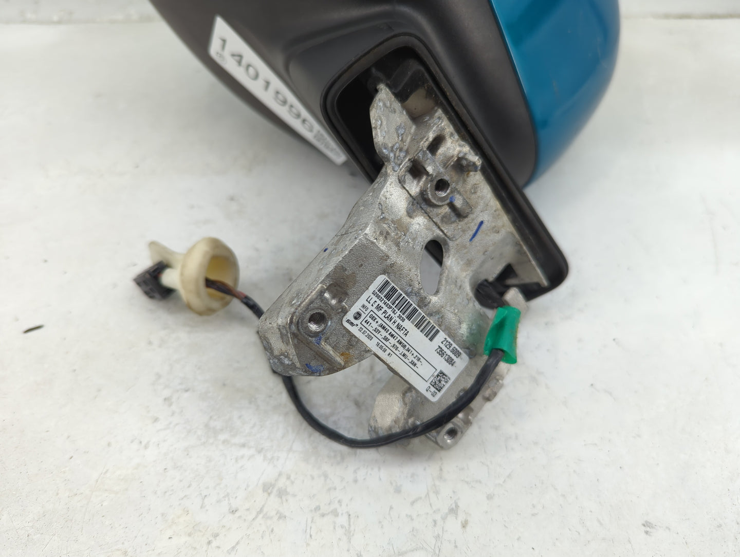 2015-2021 Jeep Renegade Driver Side View Mirror - Left Door Mirror OEM Used - Oemusedautoparts1.com