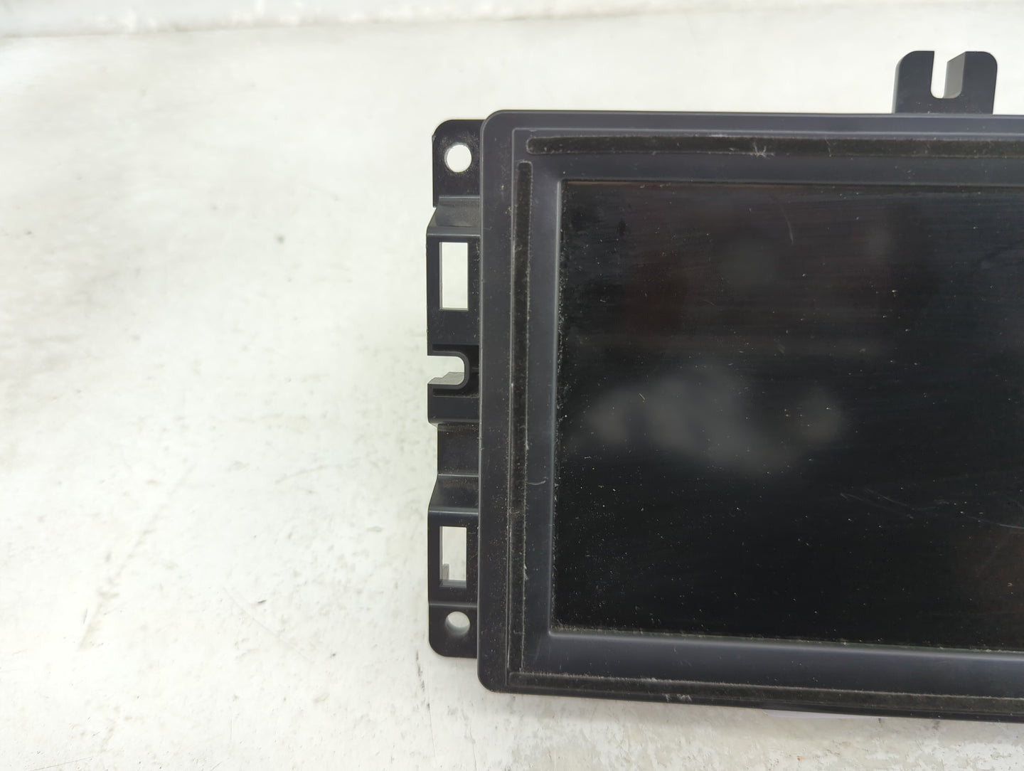 2020 Jeep Renegade Information Display Screen - Oemusedautoparts1.com