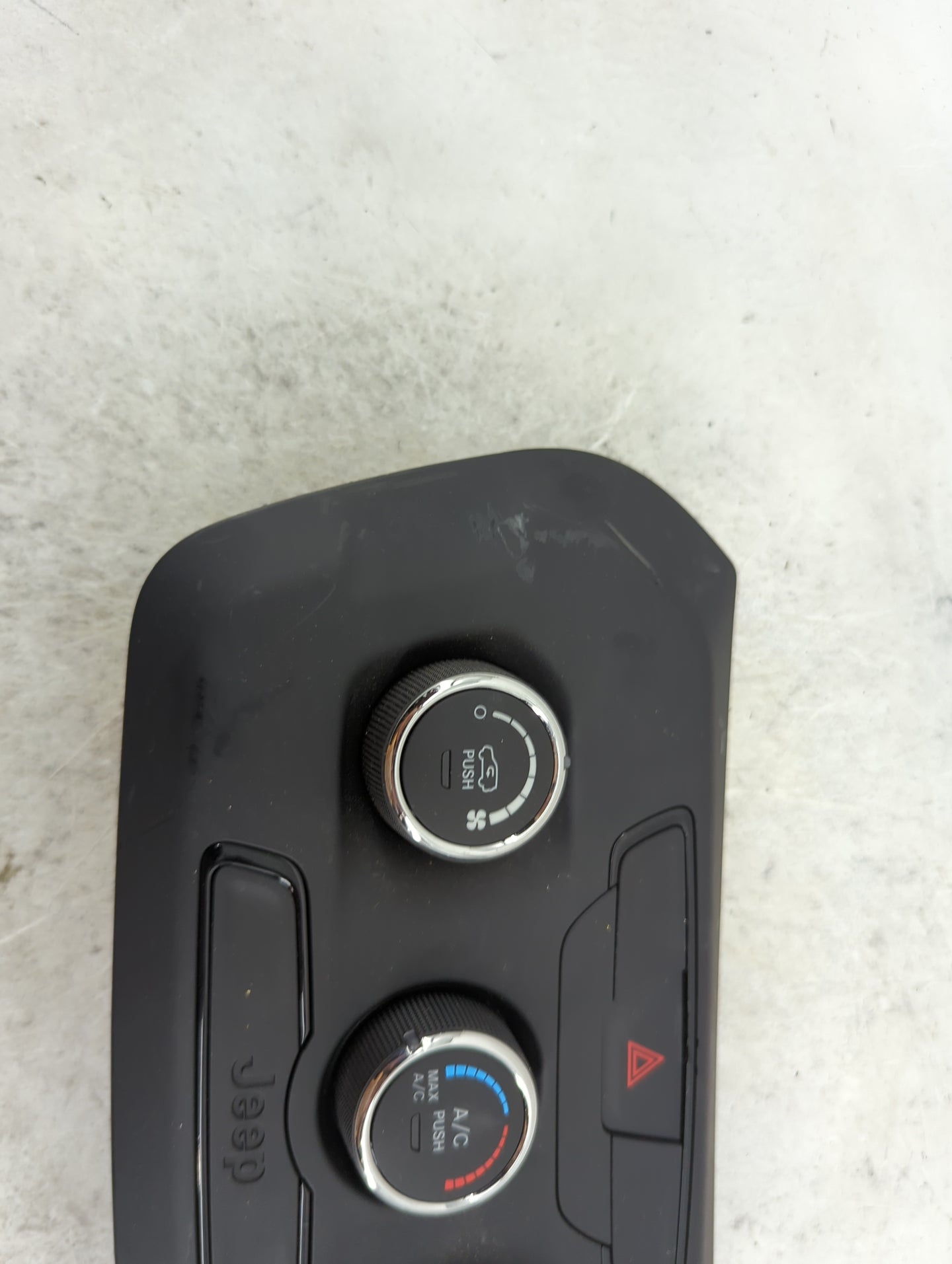 2018-2020 Jeep Renegade Climate Control Module Temperature AC/Heater Replacement P/N:07356941320 P3591 Fits Fits 2018 2019 2