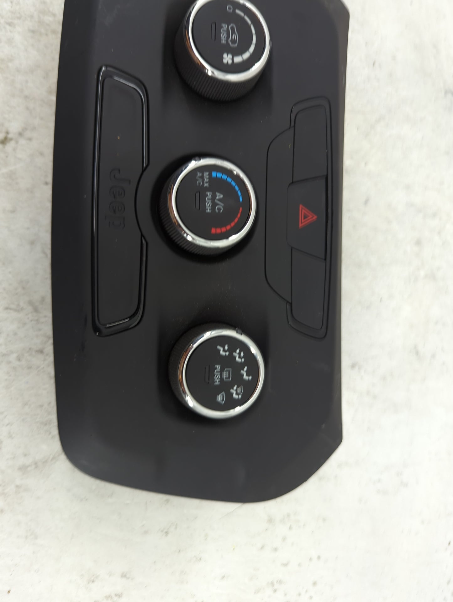 2018-2020 Jeep Renegade Climate Control Module Temperature AC/Heater Replacement P/N:07356941320 P3591 Fits Fits 2018 2019 2