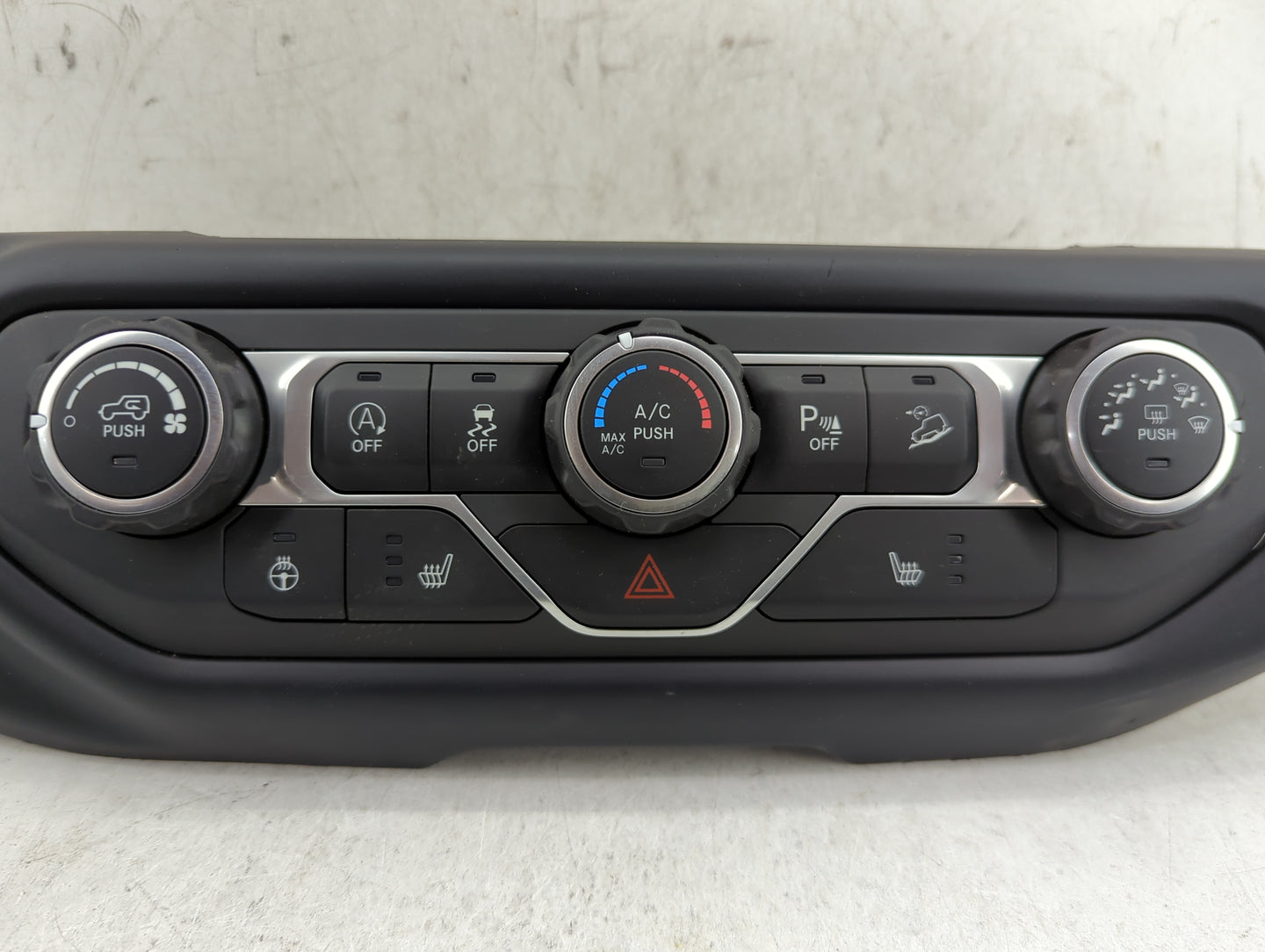 2019-2022 Jeep Wrangler Climate Control Module Temperature AC/Heater Replacement P/N:P6SZ00DX9AA Fits Fits 2019 2020 2021 20