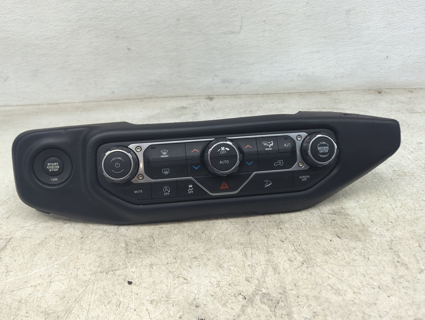 2019-2022 Jeep Wrangler Climate Control Module Temperature AC/Heater Replacement P/N:P6SX75DX9AA Fits Fits 2019 2020 2021 20