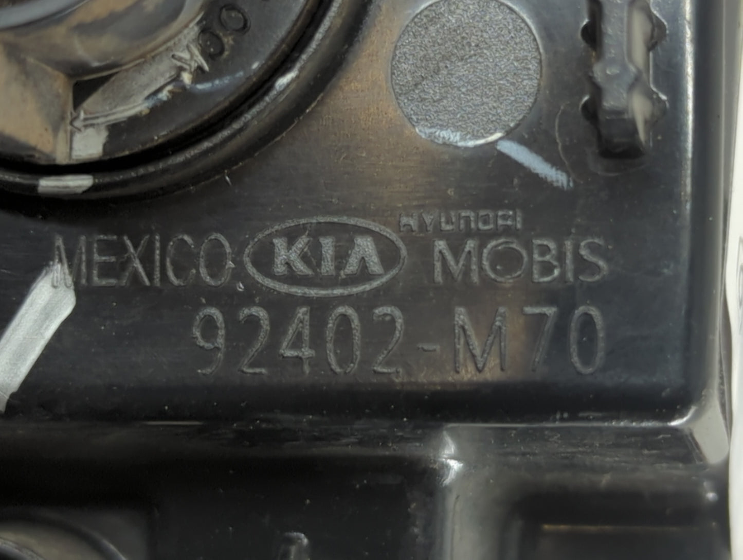 2019-2022 Kia Forte Tail Light Assembly Passenger Right OEM P/N:92402-M70 Fits Fits 2019 2020 2021 2022 OEM Used Auto Parts 