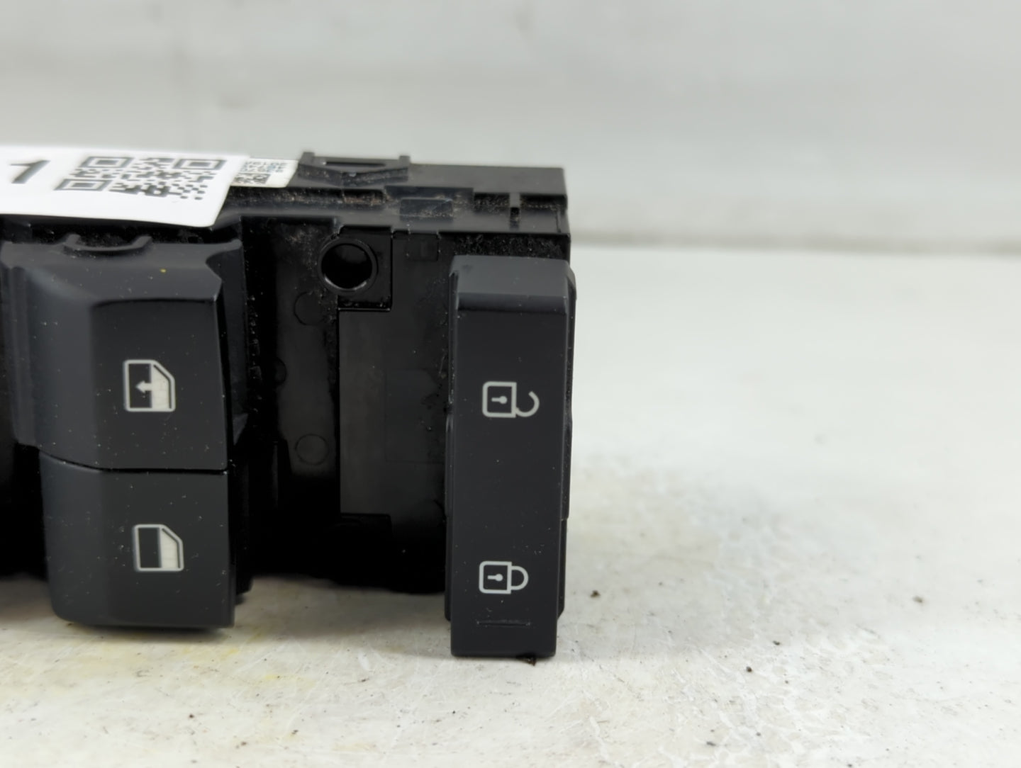 2020 Kia Forte Master Power Window Switch Replacement Driver Side Left P/N:4E7492-1500 Fits OEM Used Auto Parts - Oemusedaut