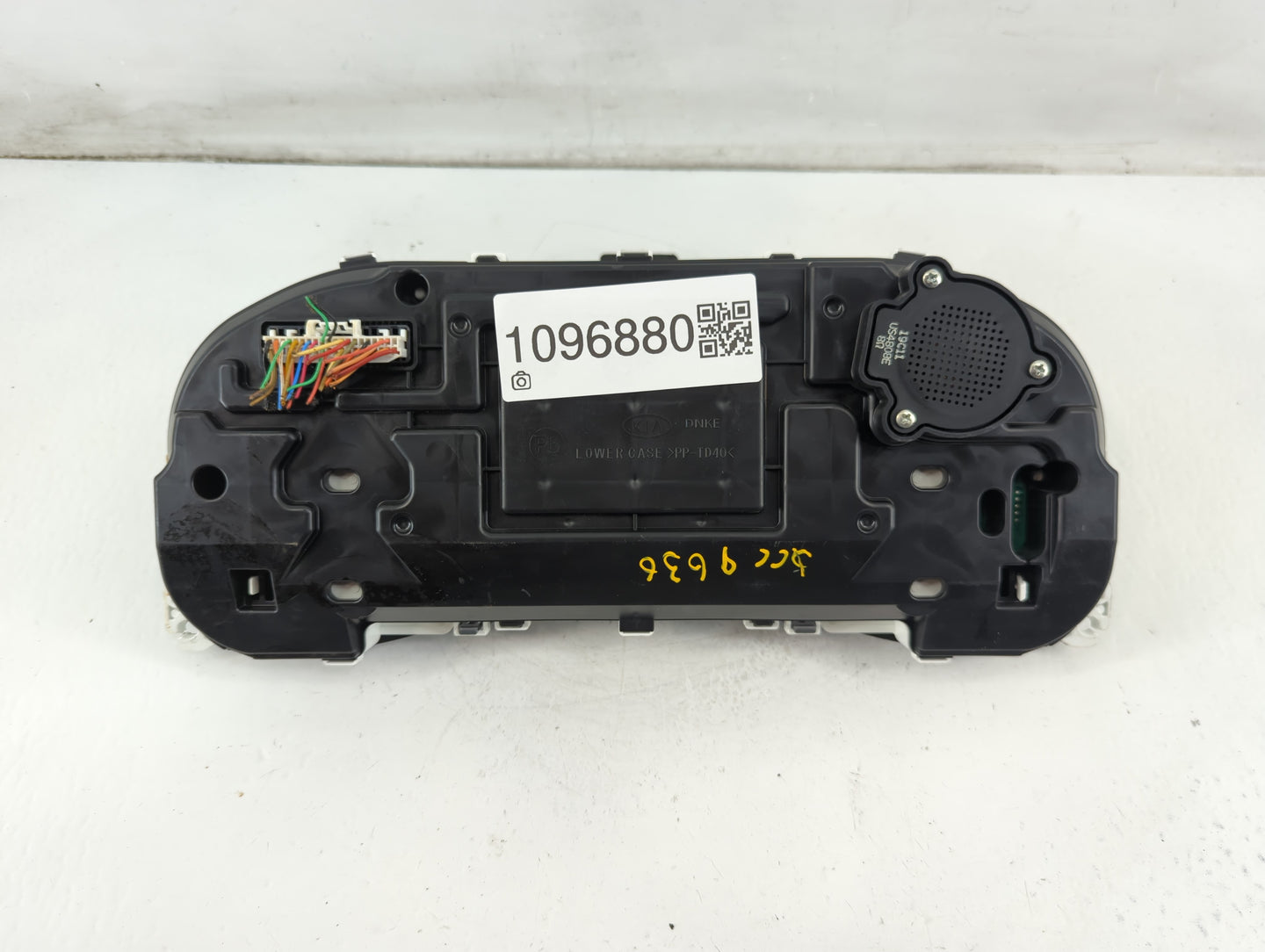 2019-2021 Kia Forte Instrument Cluster Speedometer Gauges P/N:94011-M7430 Fits Fits 2019 2020 2021 OEM Used Auto Parts - Oem