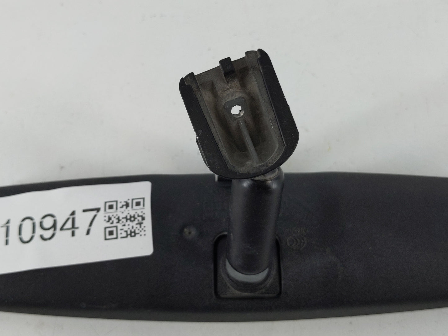 2020-2022 Kia Forte Interior Rear View Mirror Replacement OEM P/N:E8011083 Fits Fits 2018 2019 2020 2021 2022 OEM Used Auto 