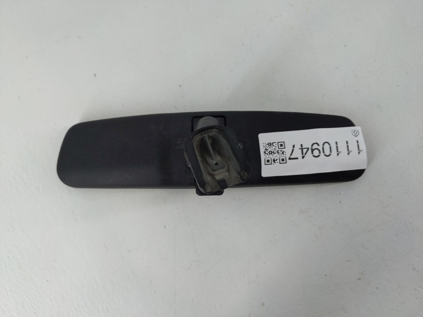 2020-2022 Kia Forte Interior Rear View Mirror Replacement OEM P/N:E8011083 Fits Fits 2018 2019 2020 2021 2022 OEM Used Auto 