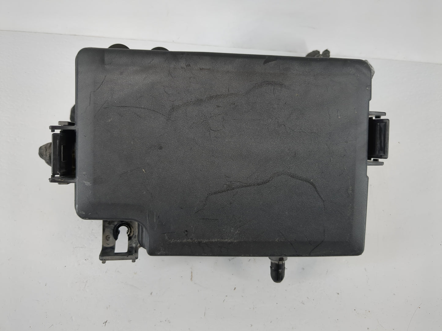 2019-2020 Kia Forte Fusebox Fuse Box Panel Relay Module P/N:91431 M7052 Fits Fits 2019 2020 OEM Used Auto Parts - Oemusedaut