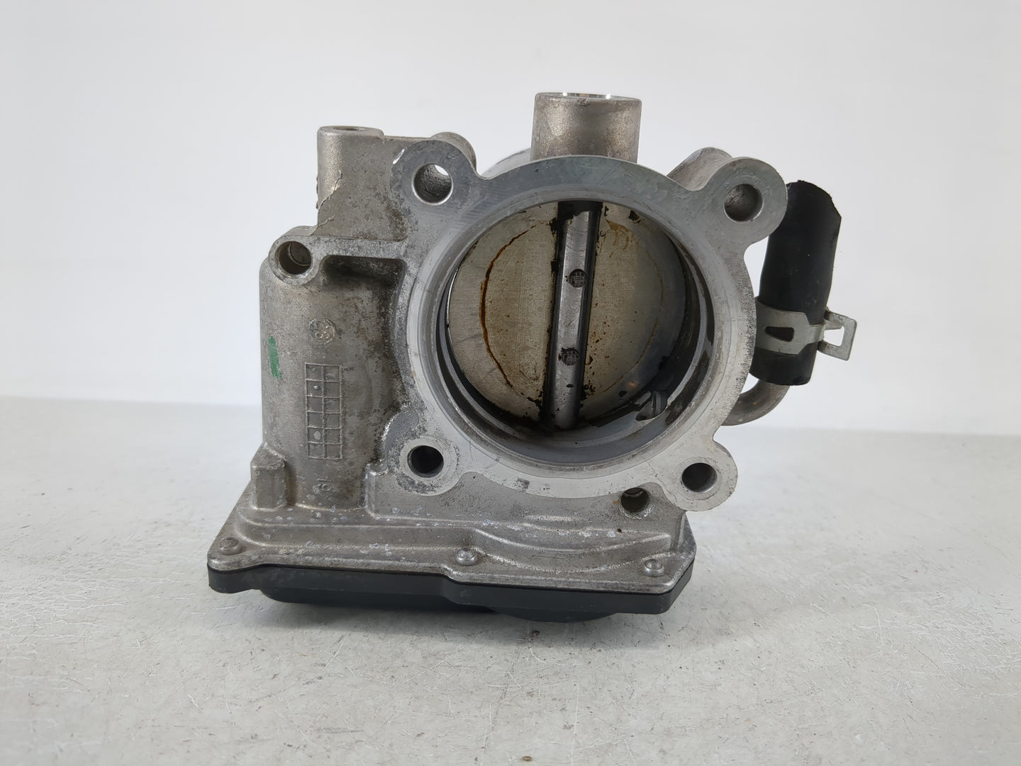 2020-2022 Kia Forte Throttle Body P/N:35100-2E710 Fits Fits 2020 2021 2022 OEM Used Auto Parts - Oemusedautoparts1.com