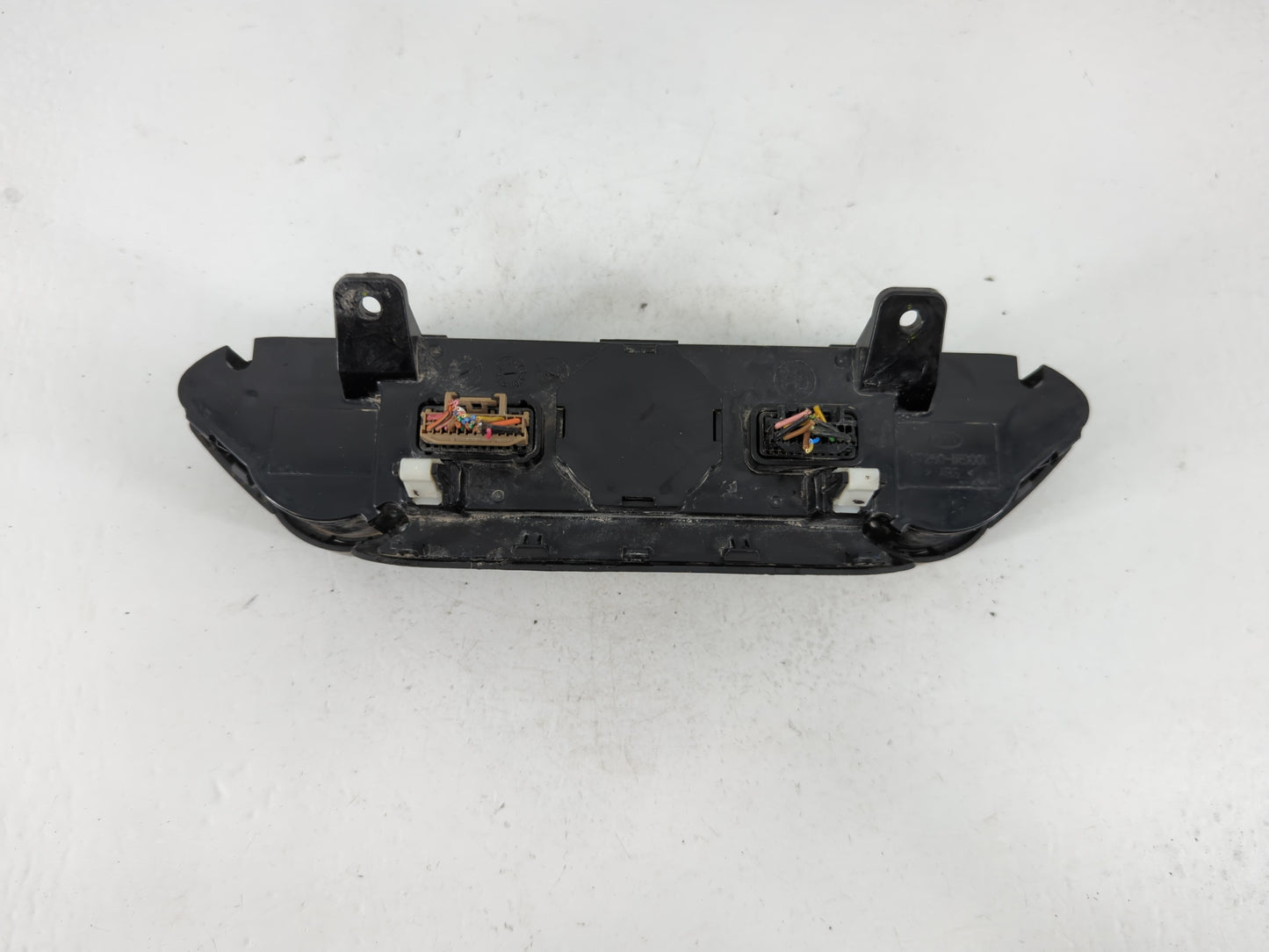 2019-2021 Kia Forte Climate Control Module Temperature AC/Heater Replacement P/N:97250-M6130WK Fits Fits 2019 2020 2021 OEM 