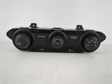 2019-2021 Kia Forte Climate Control Module Temperature AC/Heater Replacement P/N:97250-M6130WK Fits Fits 2019 2020 2021 OEM 
