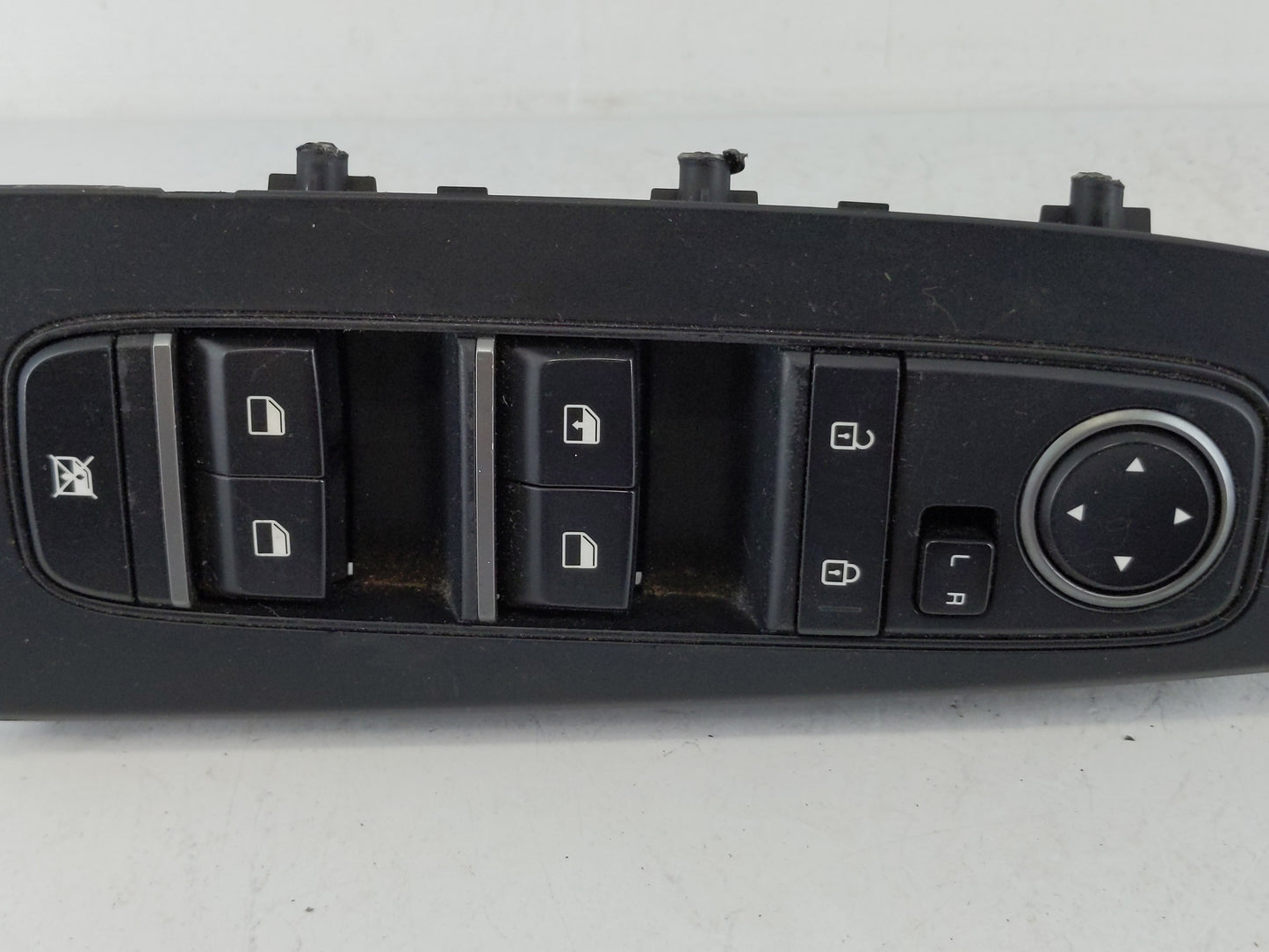 2020 Kia Forte Master Power Window Switch Replacement Driver Side Left P/N:93570-M6120 Fits OEM Used Auto Parts - Oemusedaut