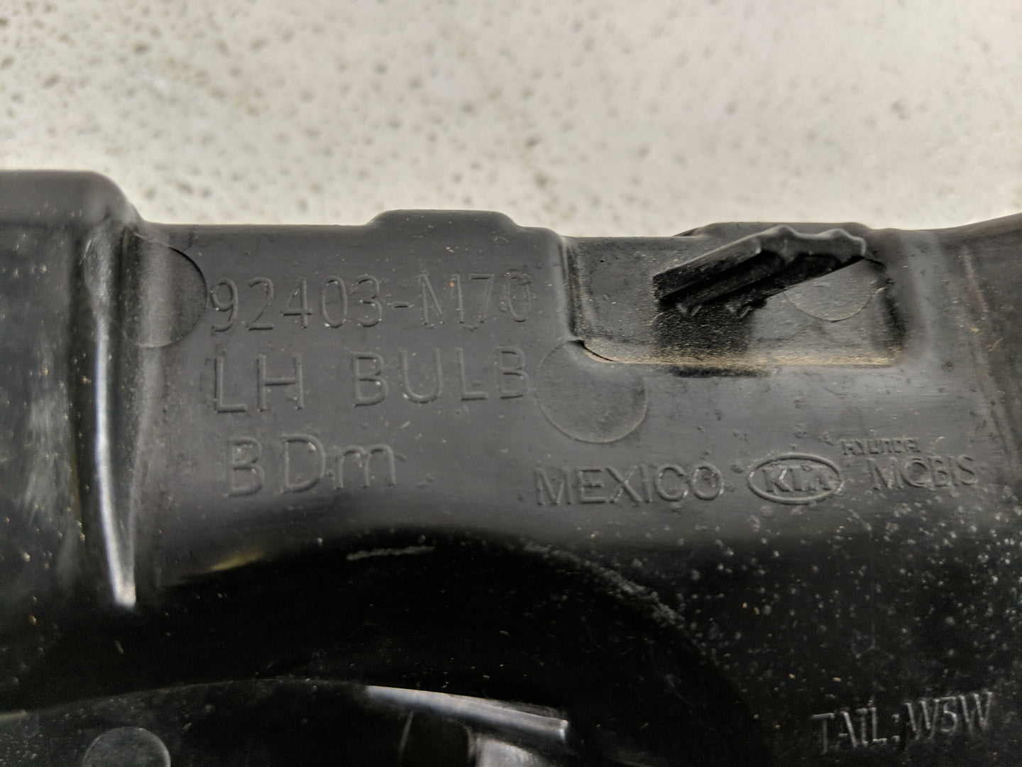 2019-2021 Kia Forte Tail Light Assembly Driver Left OEM P/N:92403-M70 Fits Fits 2019 2020 2021 OEM Used Auto Parts - Oemused