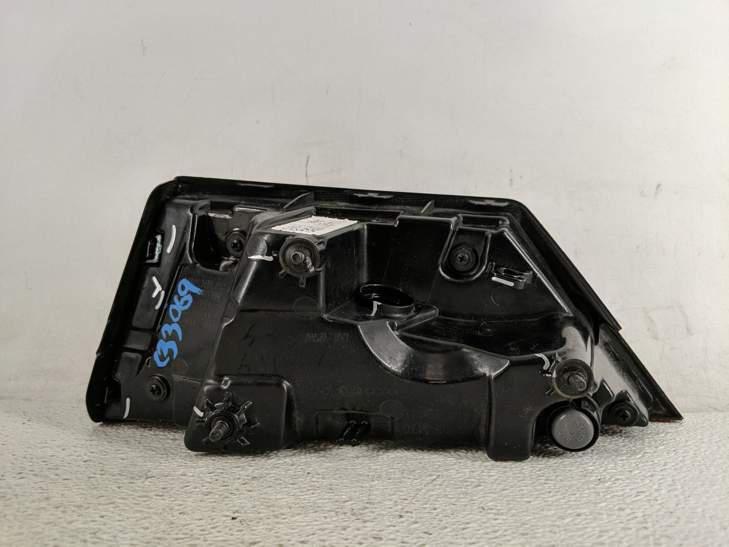 2019-2021 Kia Forte Tail Light Assembly Driver Left OEM P/N:92403-M70 Fits Fits 2019 2020 2021 OEM Used Auto Parts - Oemused