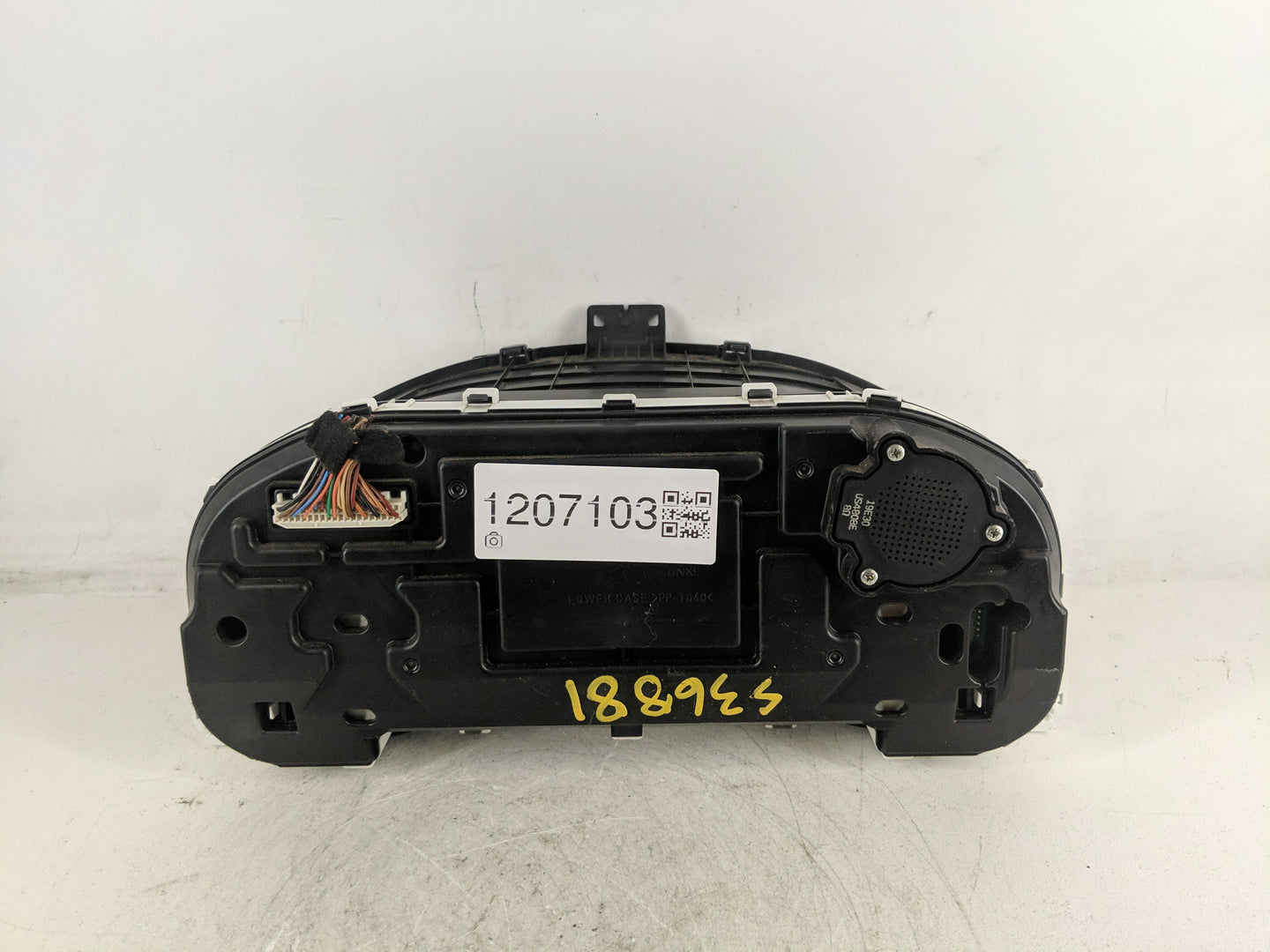 2019-2021 Kia Forte Instrument Cluster Speedometer Gauges P/N:94011-M7430 Fits Fits 2019 2020 2021 OEM Used Auto Parts - Oem