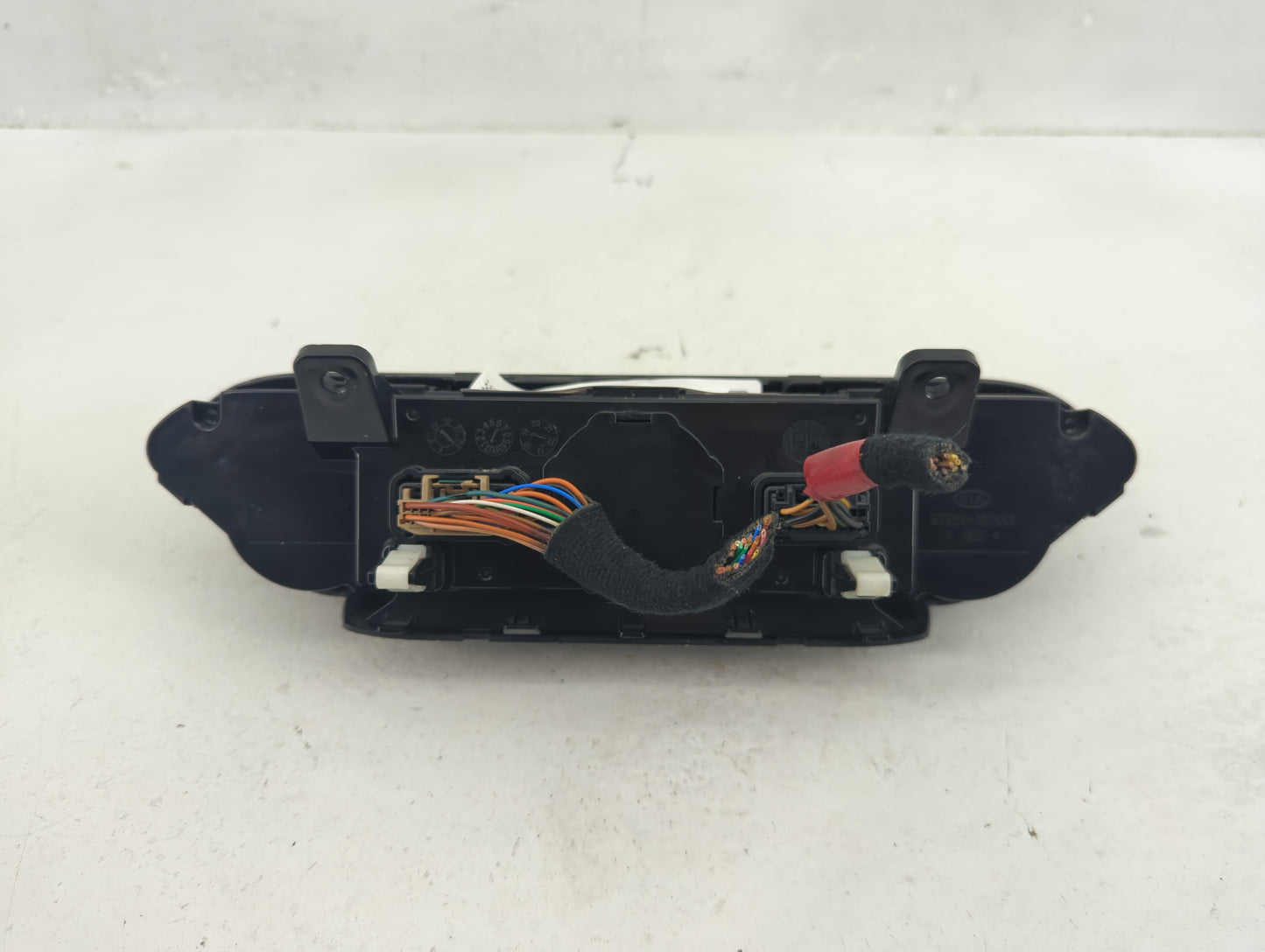 2019-2021 Kia Forte Climate Control Module Temperature AC/Heater Replacement P/N:97250-M6130WK Fits Fits 2019 2020 2021 OEM 