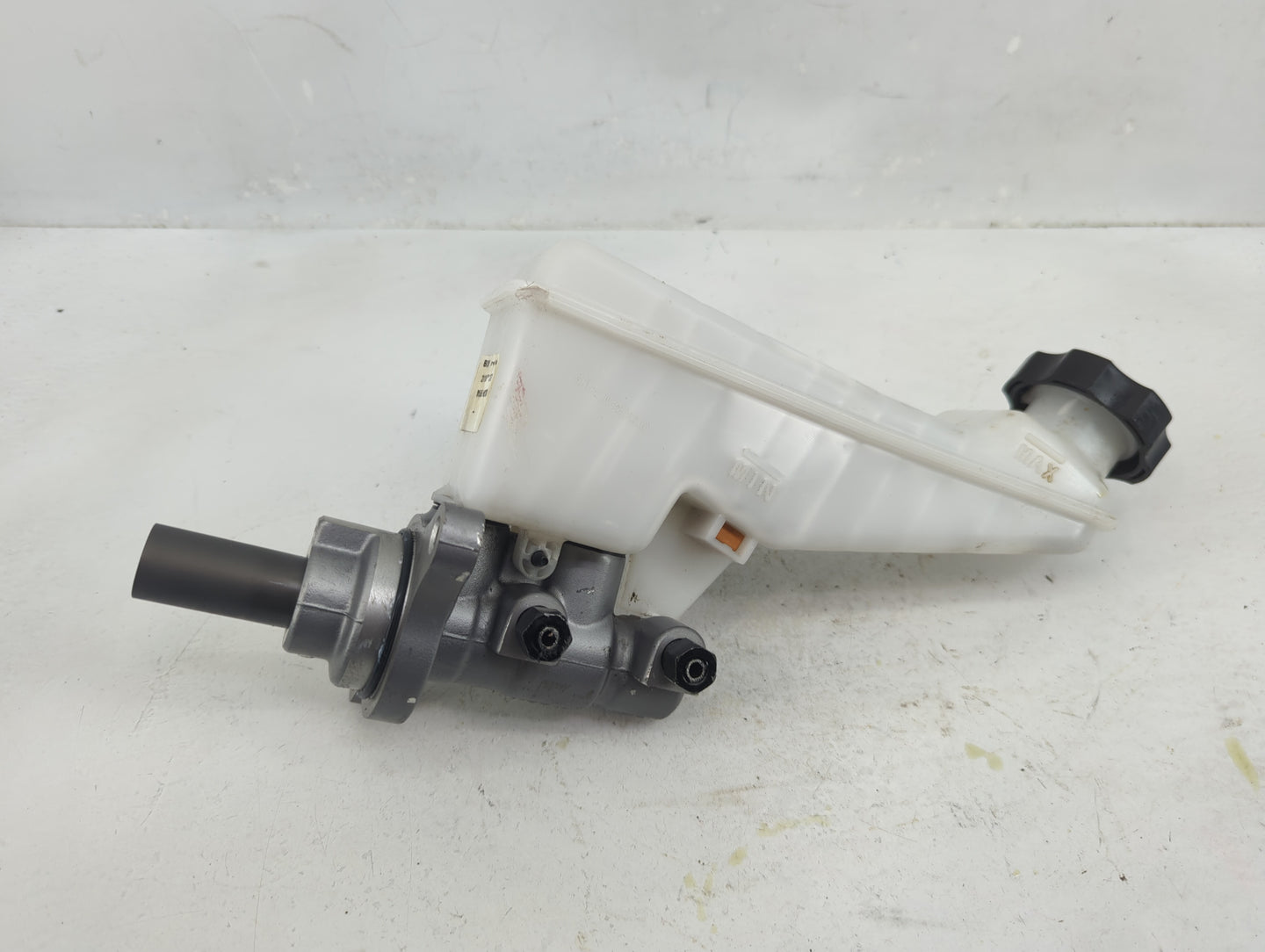 2019-2022 Kia Forte Brake Master Cylinder - Oemusedautoparts1.com
