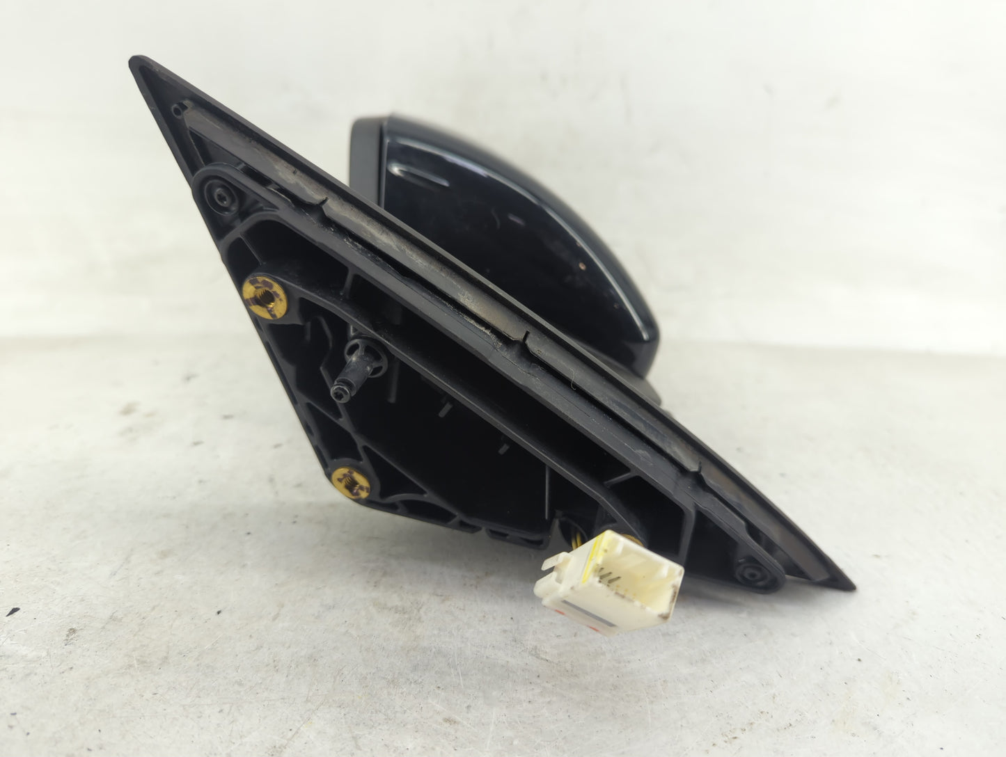 2019-2022 Kia Forte Driver Side View Mirror - Left Door Mirror OEM Used - Oemusedautoparts1.com