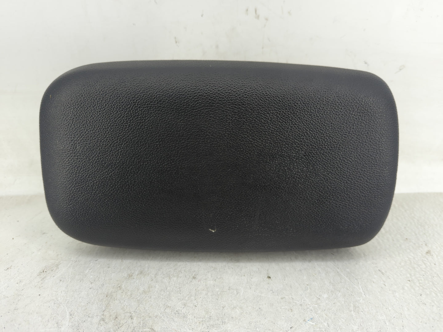 2020 Kia Forte Center Console Armrest Cover Lid Fits OEM Used Auto Parts - Oemusedautoparts1.com