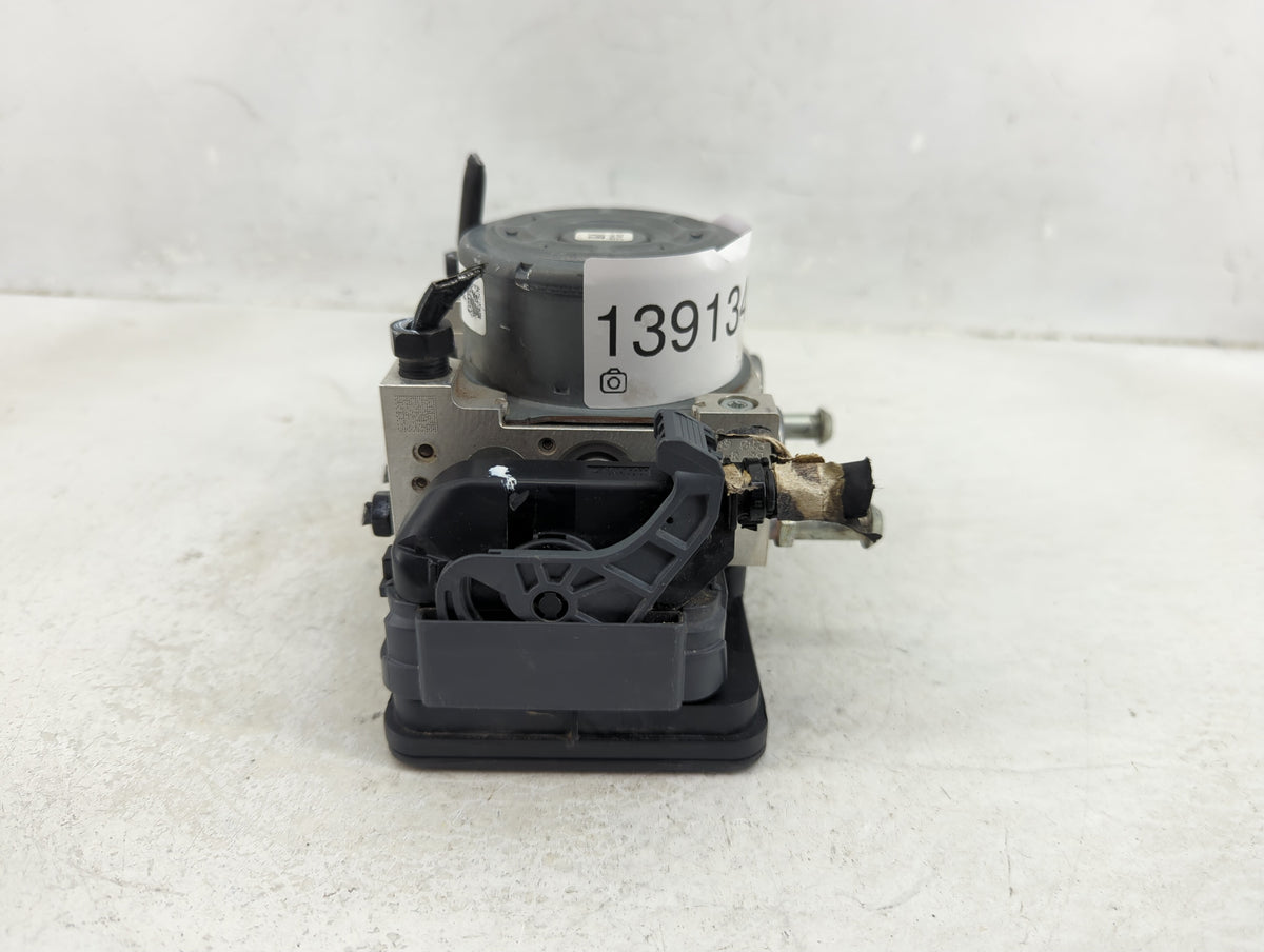 2019-2021 Kia Forte Anti-Lock Brake ABS Pump Module Actuator OEM P/N:58900-M7250 Fits Fits 2019 2020 2021 OEM Used Auto Part