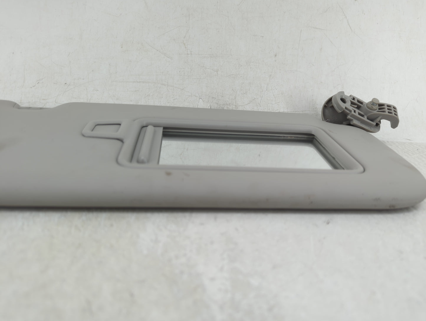 2019-2021 Kia Forte Sun Visor Shade Replacement Passenger Right Mirror Fits Fits 2019 2020 2021 OEM Used Auto Parts - Oemuse