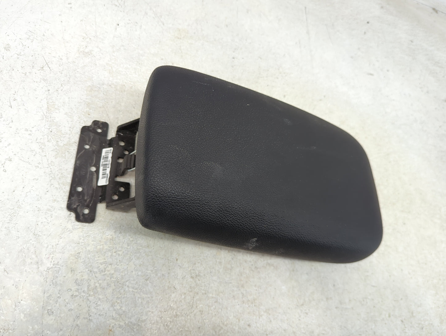 2020 Kia Forte Center Console Armrest Cover Lid Fits OEM Used Auto Parts - Oemusedautoparts1.com