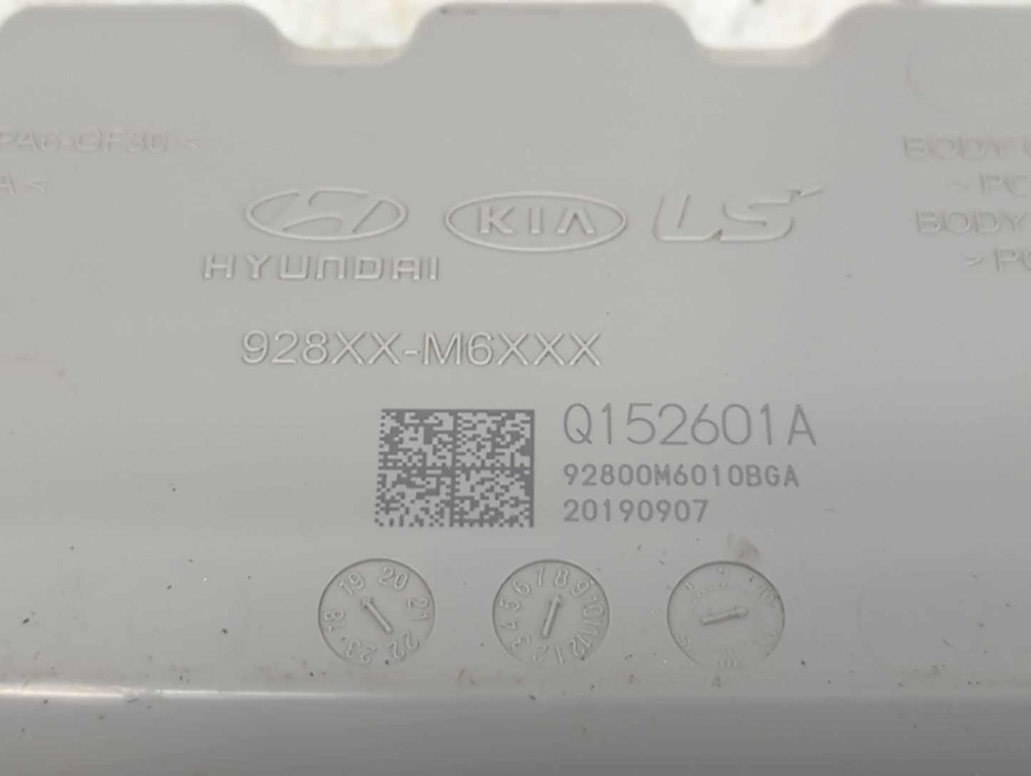 2020 Kia Forte Overhead Roof Console - Oemusedautoparts1.com