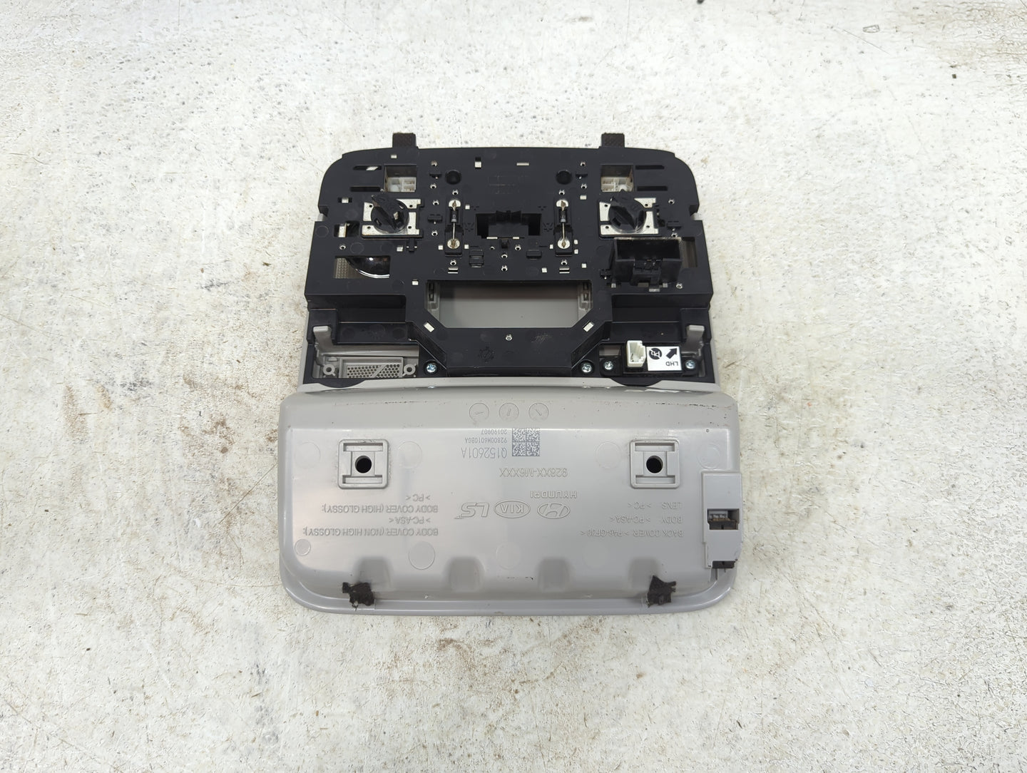 2020 Kia Forte Overhead Roof Console - Oemusedautoparts1.com