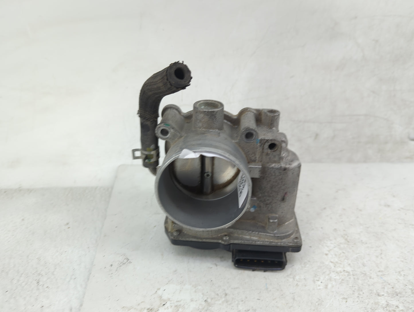 2020-2022 Kia Forte Throttle Body P/N:35100-2E710 Fits Fits 2020 2021 2022 OEM Used Auto Parts - Oemusedautoparts1.com