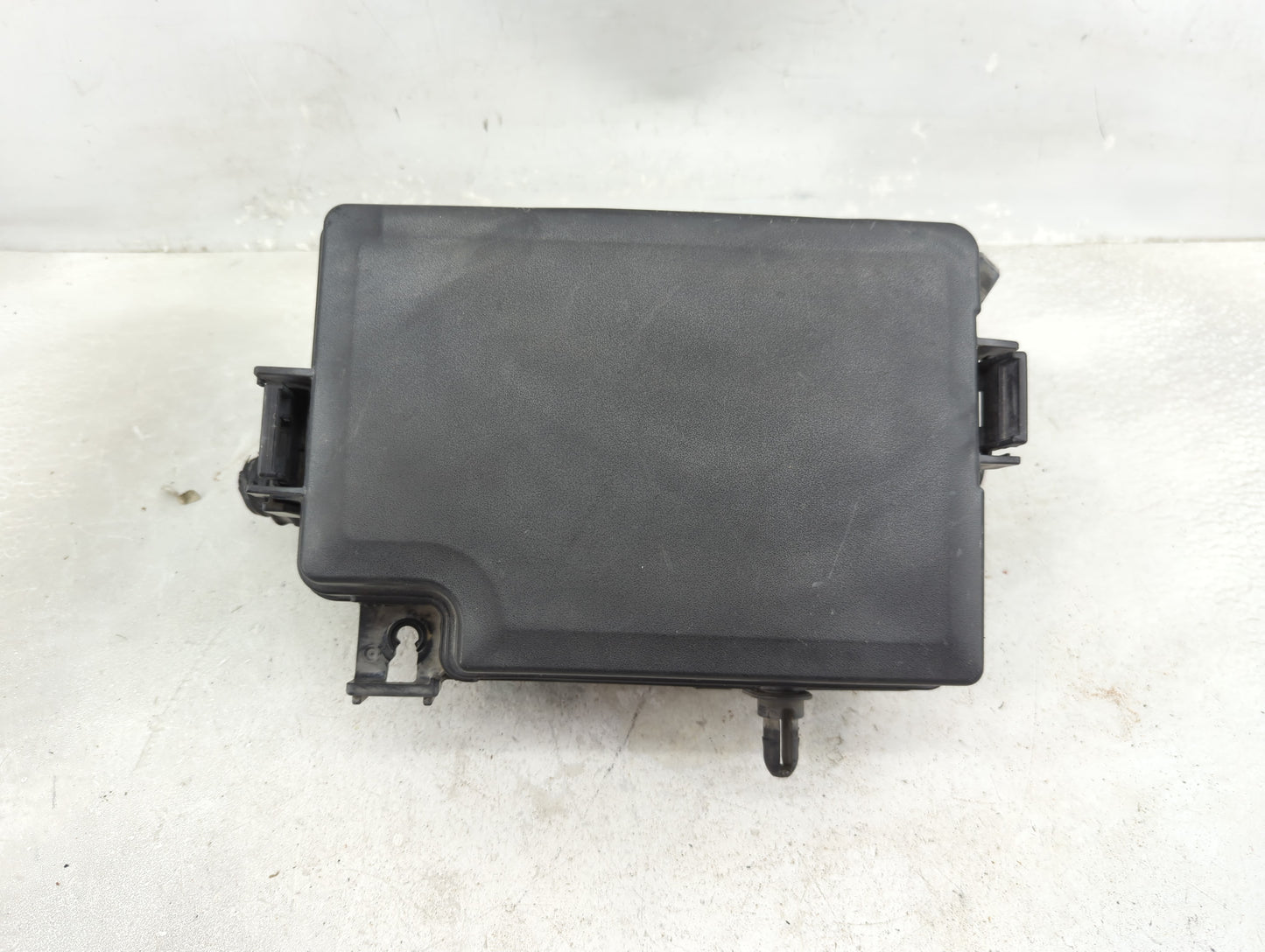 2019-2020 Kia Forte Fusebox Fuse Box Panel Relay Module P/N:91956-M7020 Fits Fits 2019 2020 OEM Used Auto Parts - Oemusedaut