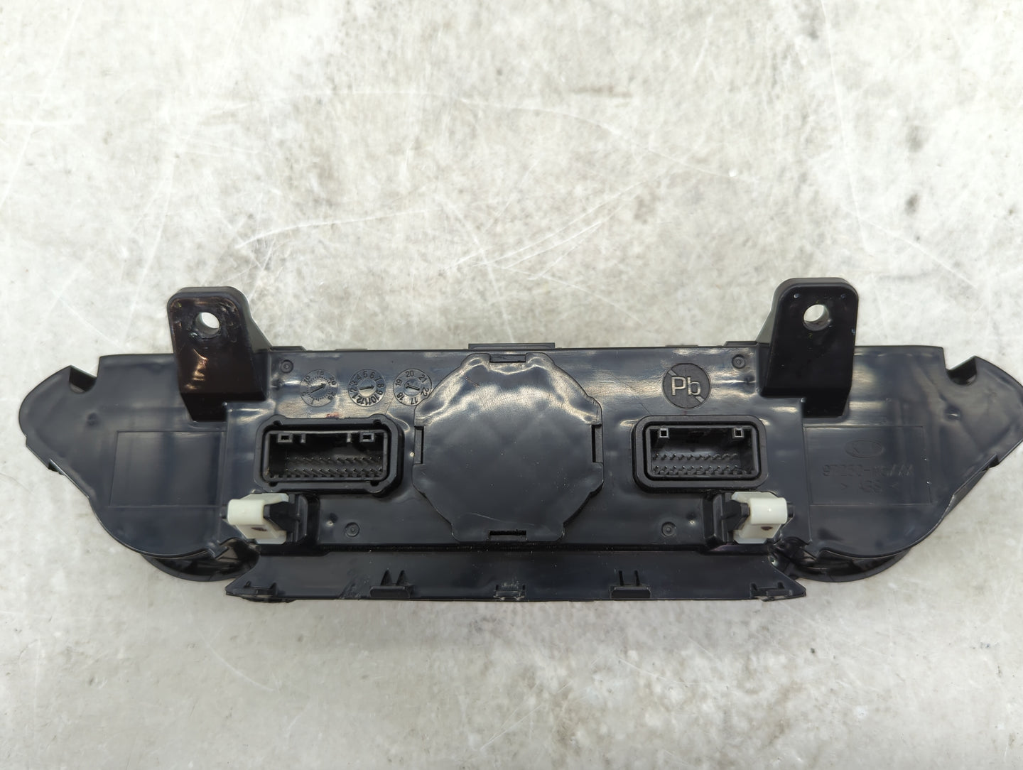 2020 Kia Forte Climate Control Module Temperature AC/Heater Replacement P/N:97250-M6130WK 0JH000122 Fits OEM Used Auto Parts