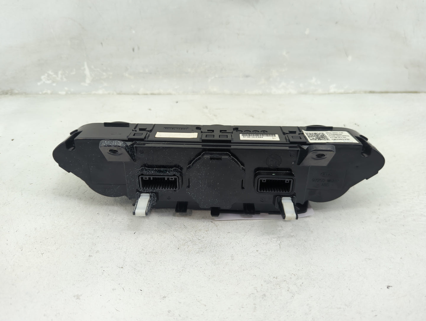 2019-2021 Kia Forte Climate Control Module Temperature AC/Heater Replacement P/N:97250-M6130WK Fits Fits 2019 2020 2021 OEM 