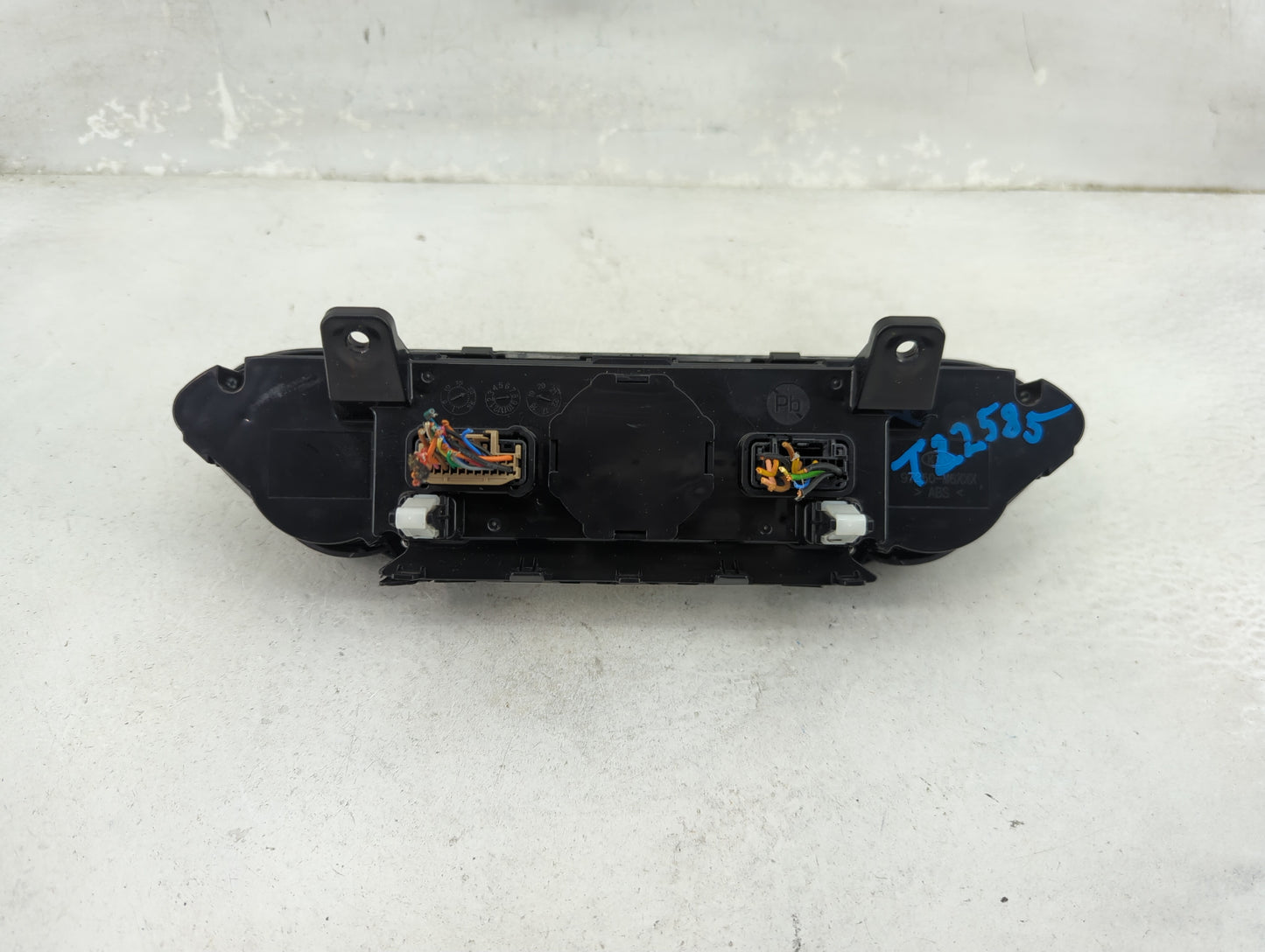 2019-2021 Kia Forte Climate Control Module Temperature AC/Heater Replacement P/N:97250-M6130WK Fits Fits 2019 2020 2021 OEM 