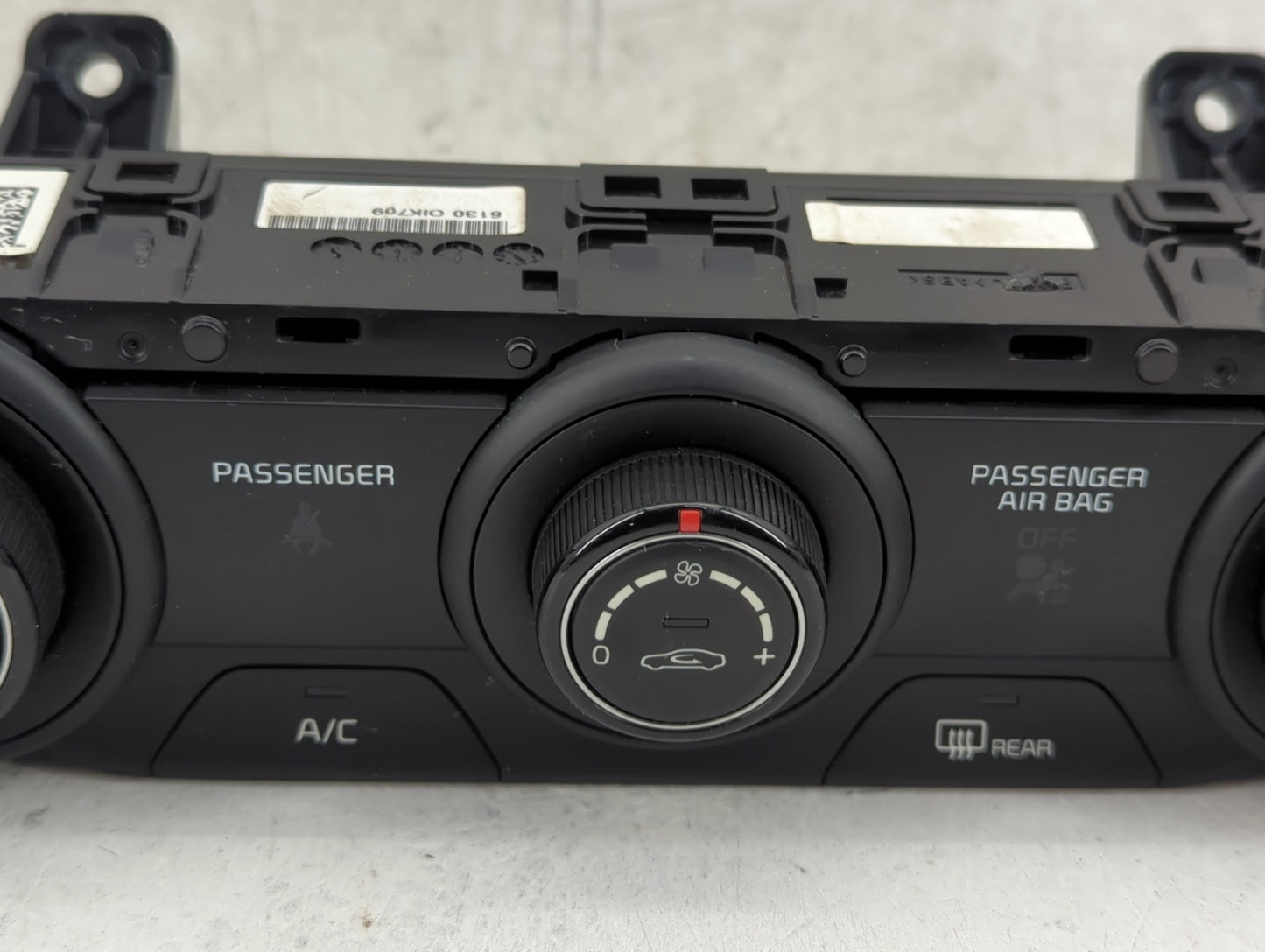 2019-2021 Kia Forte Climate Control Module Temperature AC/Heater Replacement P/N:97250-M6130WK OKA0005062 Fits Fits 2019 202