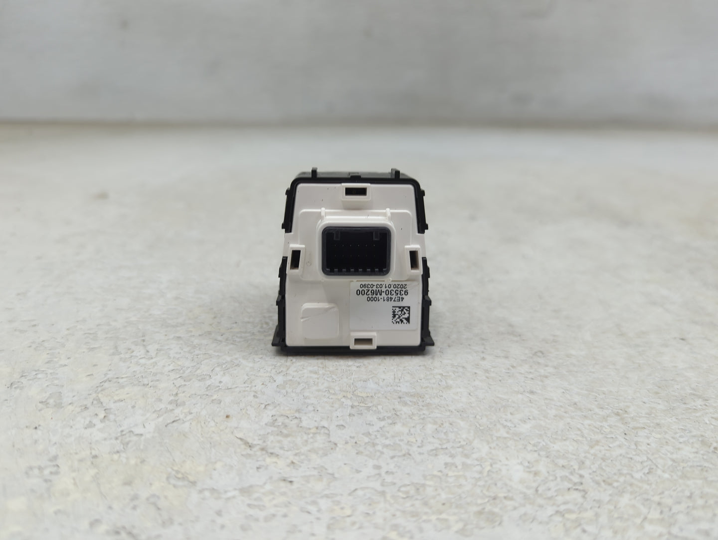 2019-2022 Kia Forte Master Power Window Switch Replacement Driver Side Left P/N:93530-M6200 4E7481-1000 Fits OEM Used Auto P