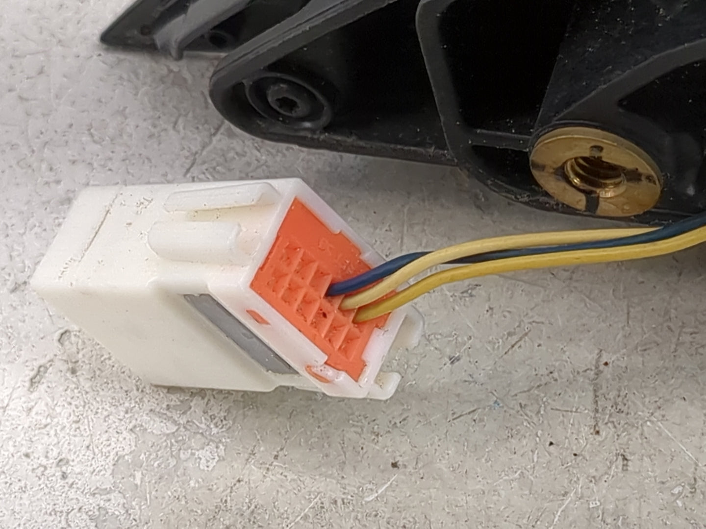 2019-2022 Kia Forte Passenger Side View Mirror - Right Door Mirror OEM Used - Oemusedautoparts1.com