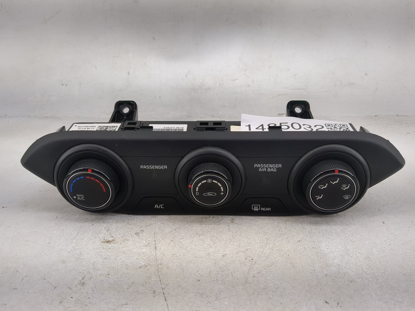 2019-2021 Kia Forte Climate Control Module Temperature AC/Heater Replacement P/N:97250-M6130WK 97250-M6XXX Fits OEM Used Aut