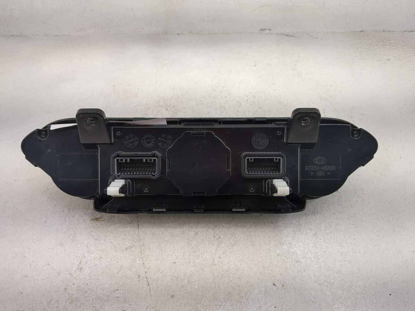 2019-2021 Kia Forte Climate Control Module Temperature AC/Heater Replacement P/N:97250-M6130WK 97250-M6XXX Fits OEM Used Aut