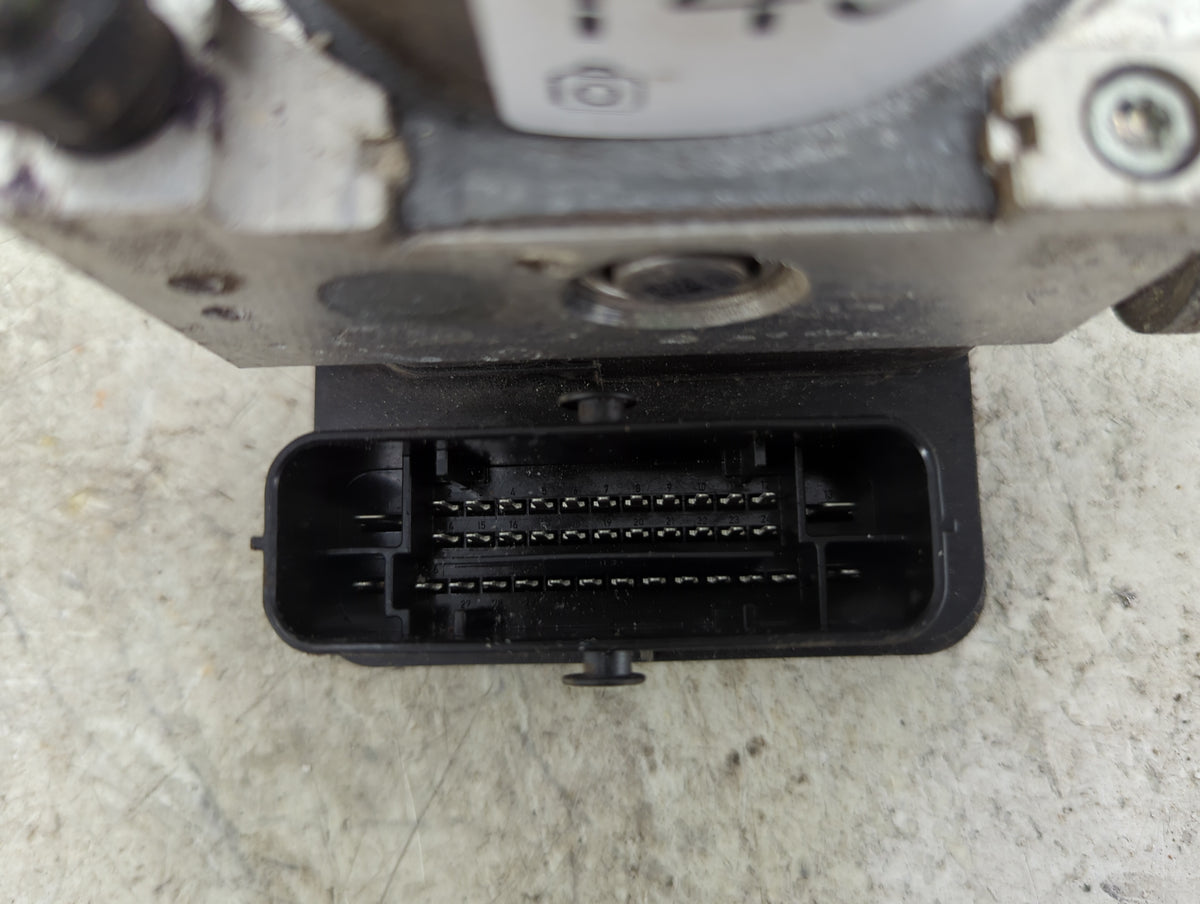 2019-2021 Kia Forte Anti-Lock Brake ABS Pump Module Actuator OEM P/N:58900-M7260 06.2102-6698.4 Fits Fits 2019 2020 2021 OEM