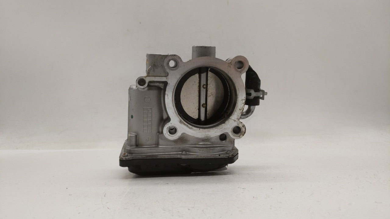 2020 Kia Forte Throttle Body P/N:35100-2E710 Fits OEM Used Auto Parts - Oemusedautoparts1.com