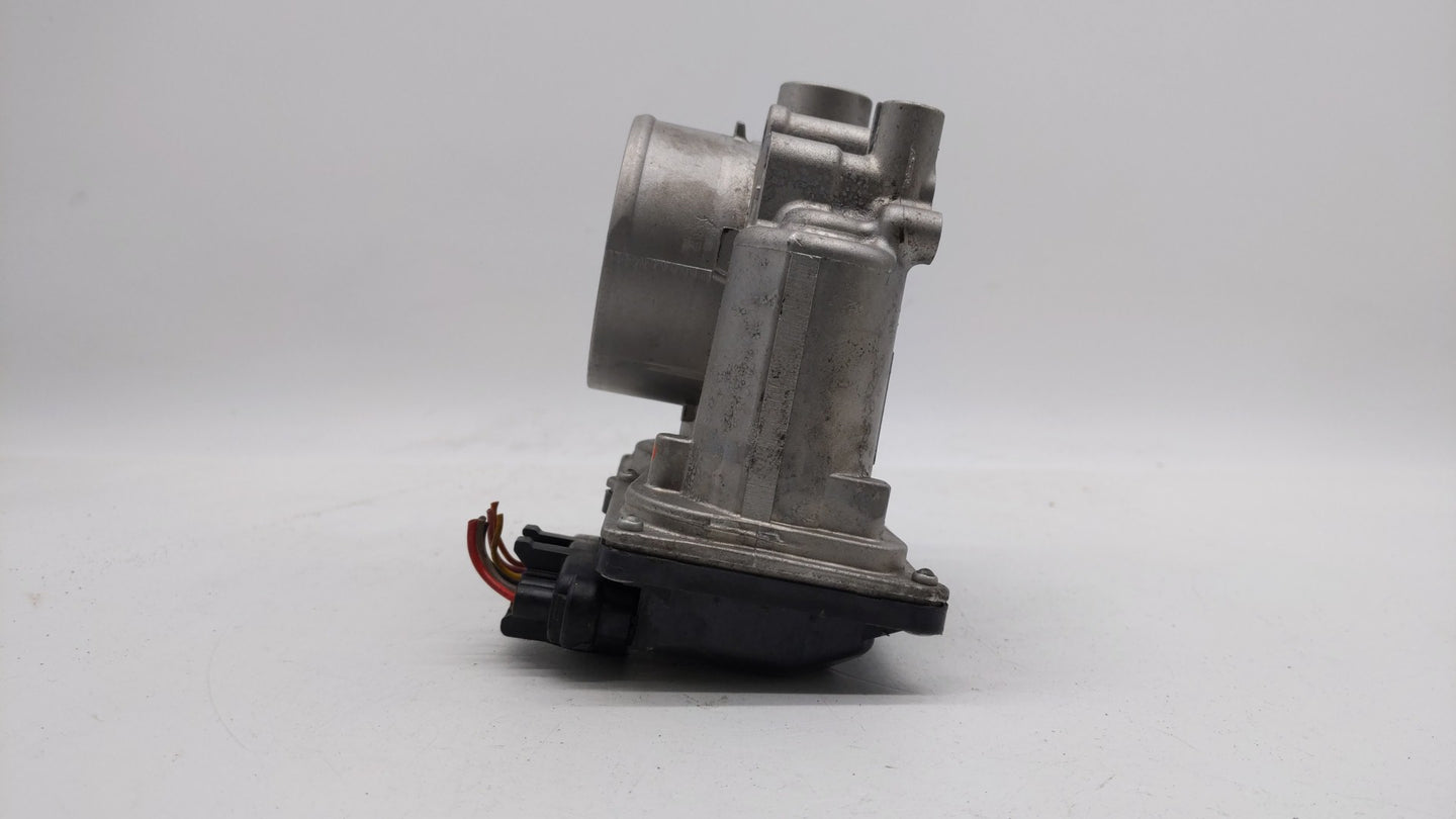 2020 Kia Forte Throttle Body P/N:35100-2E710 Fits OEM Used Auto Parts - Oemusedautoparts1.com