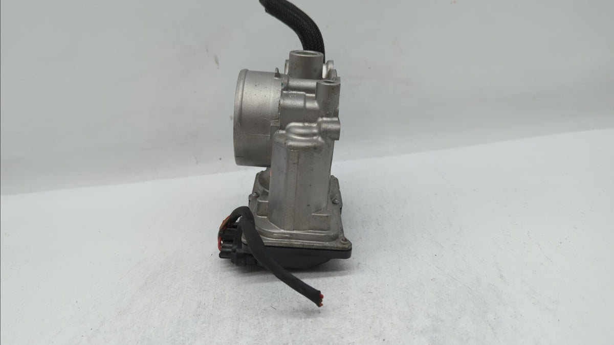 2020-2022 Kia Forte Throttle Body P/N:35100-2E710 Fits Fits 2020 2021 2022 OEM Used Auto Parts - Oemusedautoparts1.com