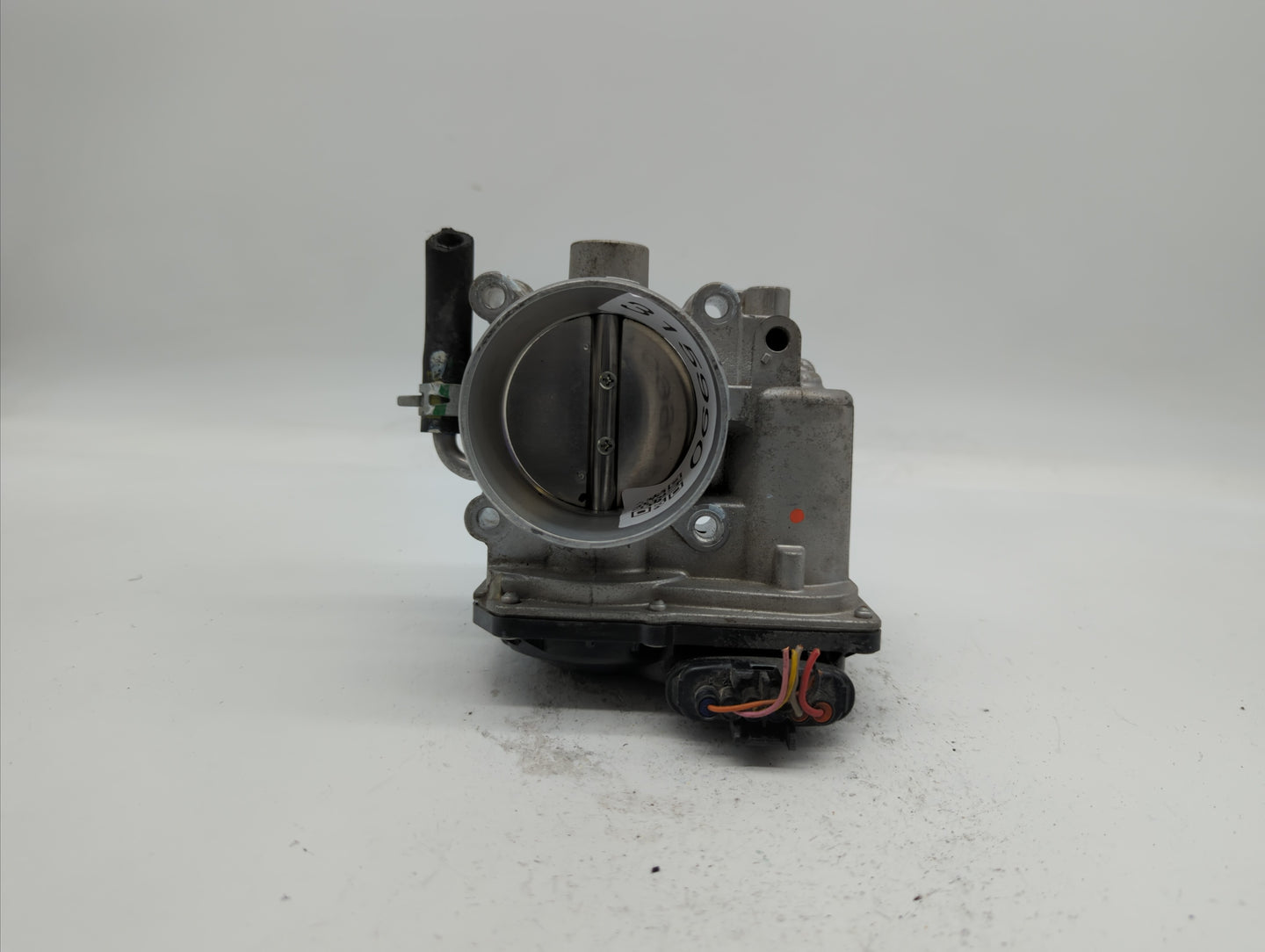 2020 Kia Forte Throttle Body P/N:35100-2E710 Fits OEM Used Auto Parts - Oemusedautoparts1.com