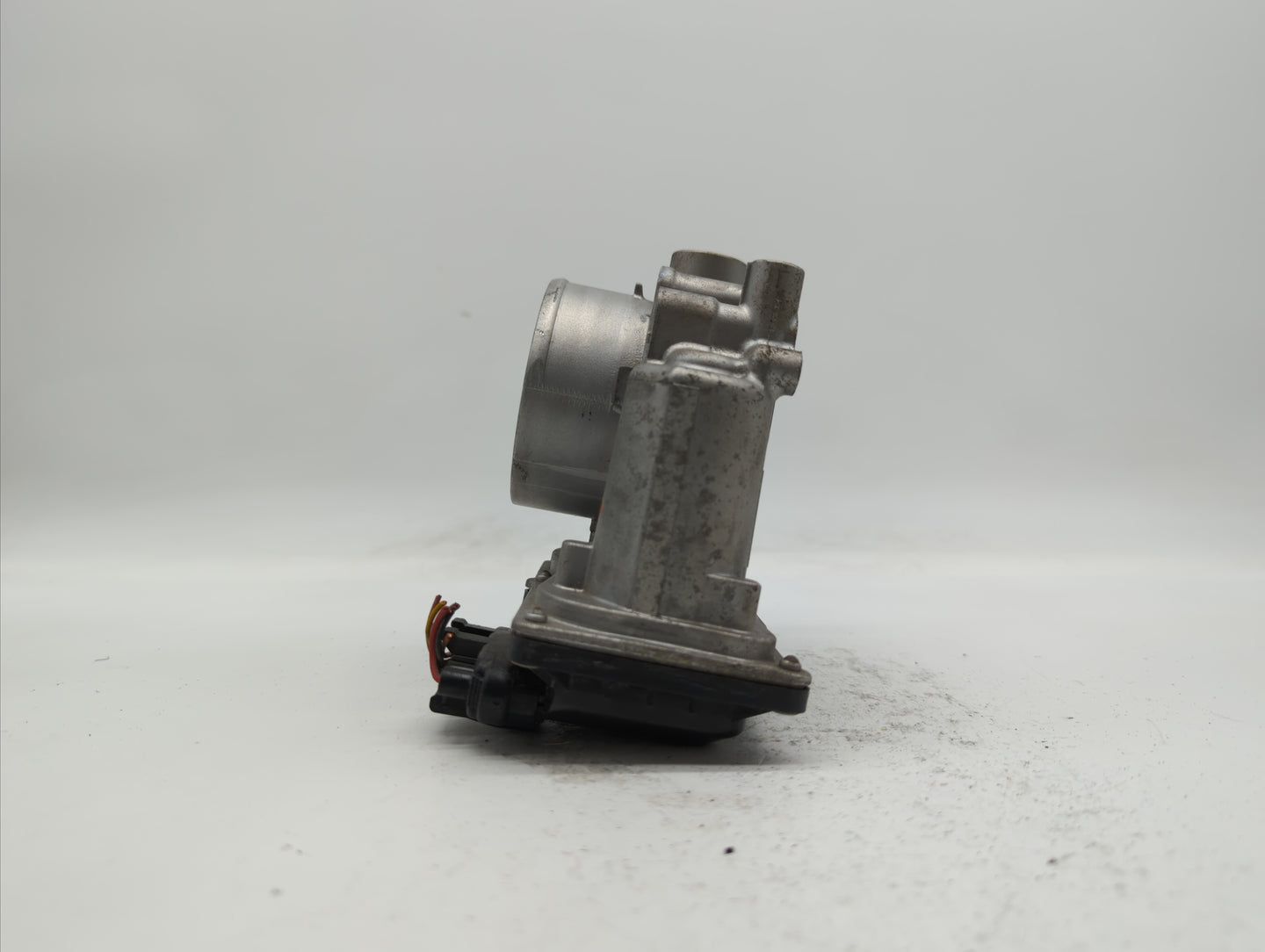 2020 Kia Forte Throttle Body P/N:35100-2E710 Fits OEM Used Auto Parts - Oemusedautoparts1.com
